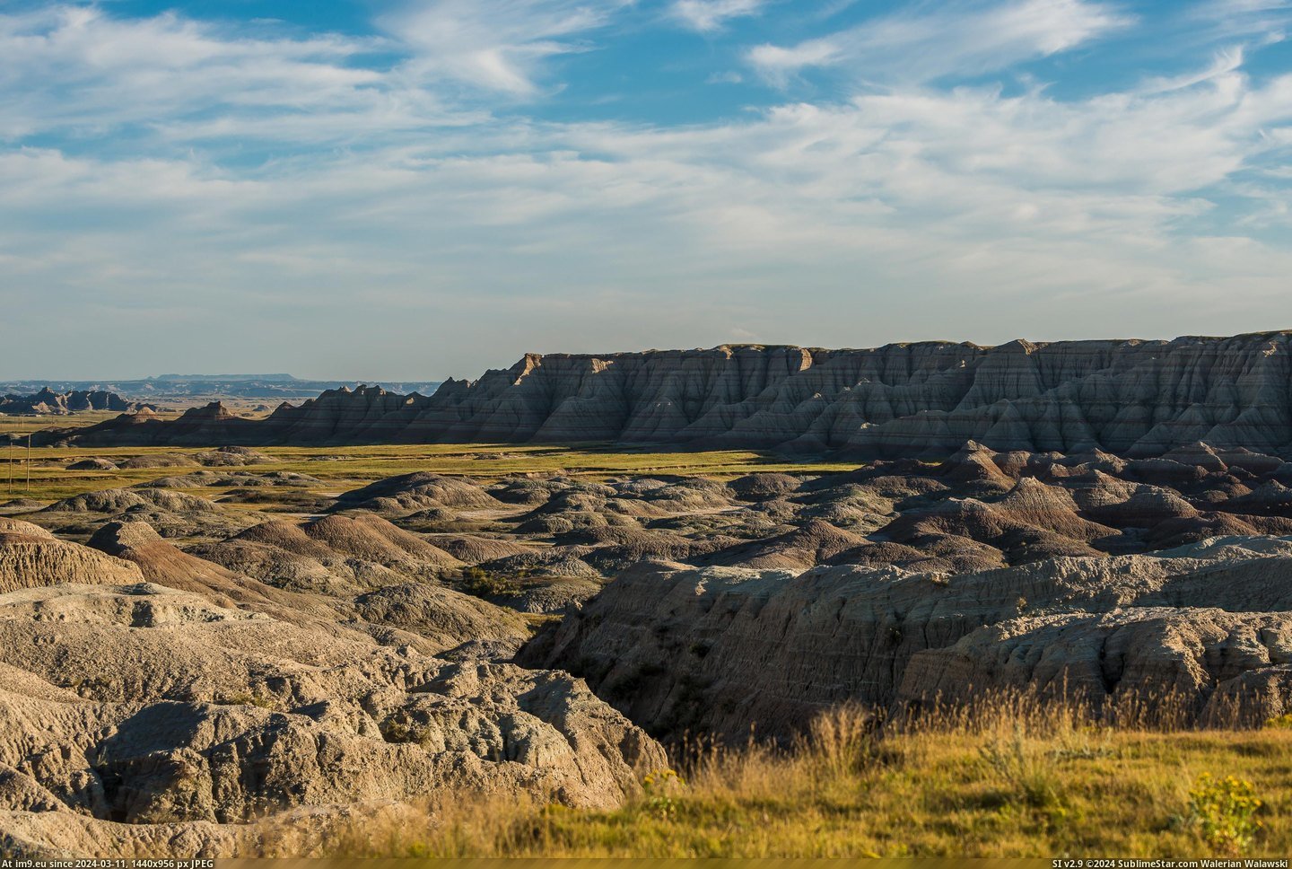 #South #Drive #Dakota #Badlands #Worth #Hour [Earthporn] 7 hour drive to see the Badlands in South Dakota. Worth it.  (3462x2311) Pic. (Bild von album My r/EARTHPORN favs))