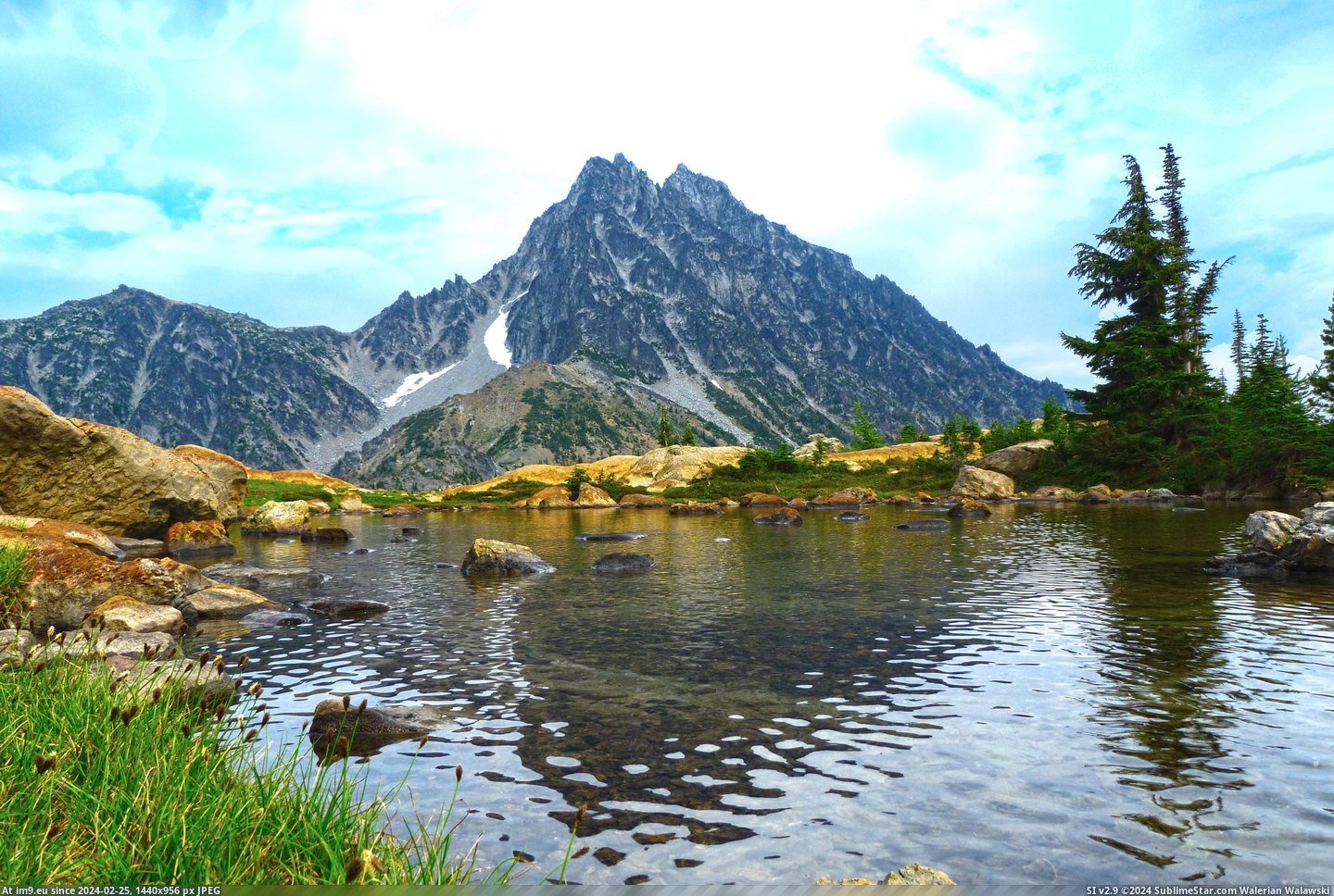 #Lakes  #Alpine [Earthporn] Alpine Lakes, WA  [4320x2880] Pic. (Image of album My r/EARTHPORN favs))