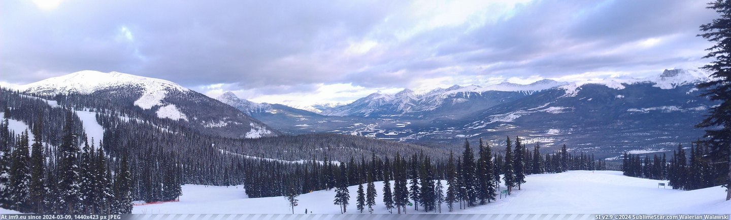 #Beautiful #Alberta #Peaceful #Quiet #Jasper [Earthporn] Beautiful, peaceful, and quiet. Jasper, Alberta (630x1785) Pic. (Obraz z album My r/EARTHPORN favs))