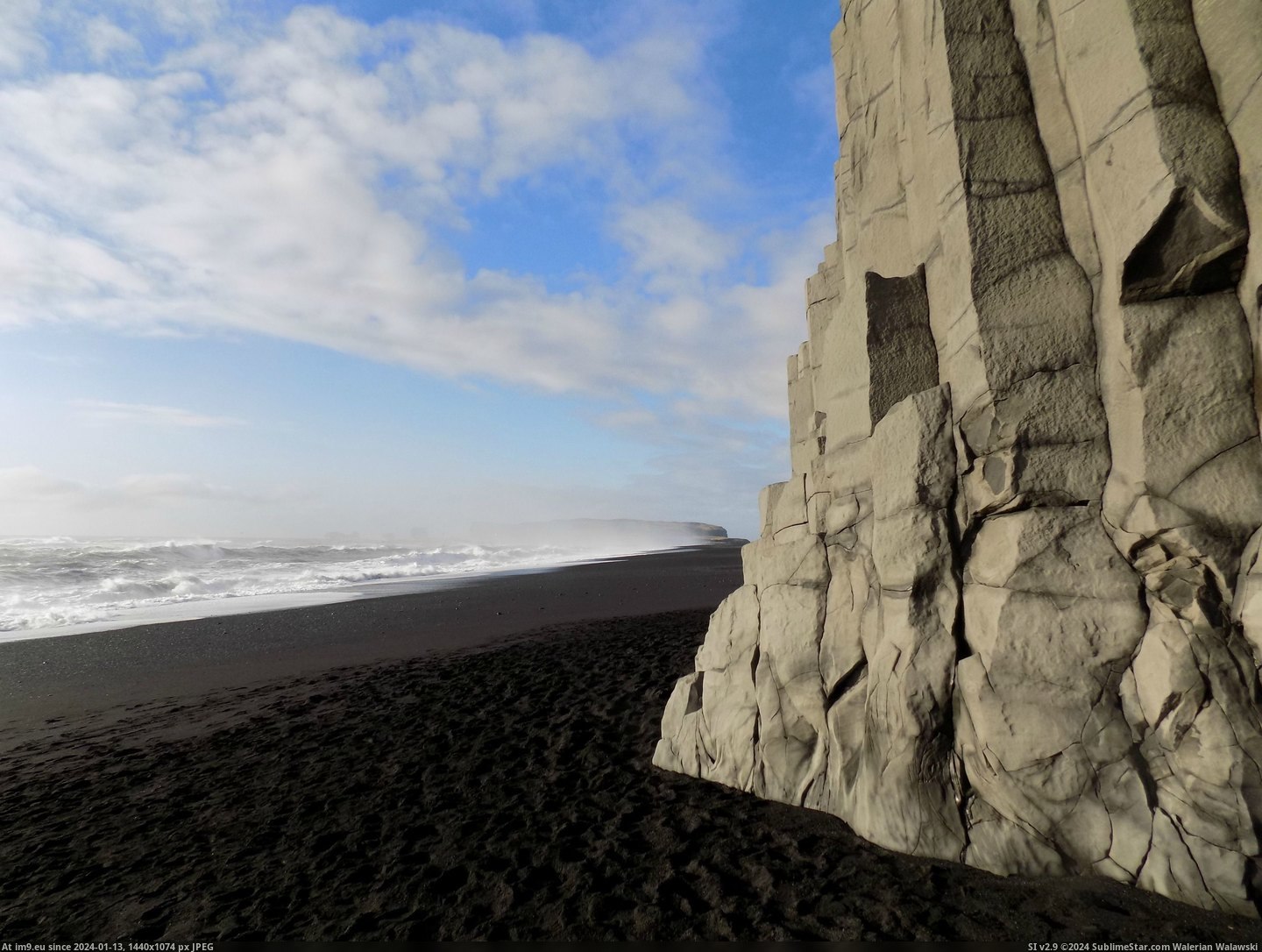 #Black #Beach #Sand #Atlantic #Columns #Ocean #Iceland [Earthporn] Black sand, basalt columns and the Atlantic Ocean at Reynisfjara beach, Iceland [3091x2318] Pic. (Image of album My r/EARTHPORN favs))