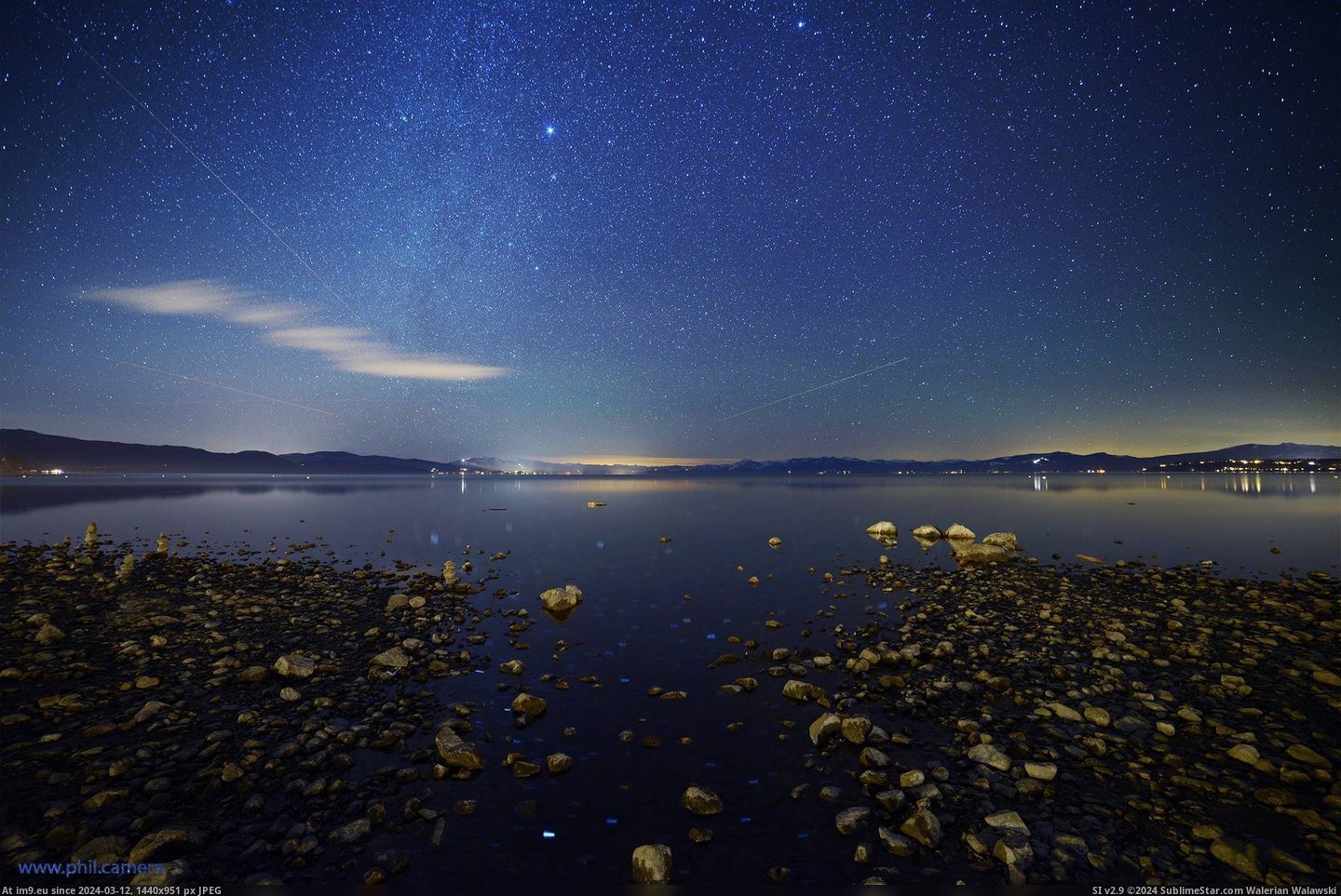 #Night #Lake #North #Interesting #Shore #Waters #Breath #Perfectly #Rocks #Stars #Tahoe [Earthporn] Breath-taking stars, perfectly still waters, and interesting rocks on the North Shore of Lake Tahoe last night [oc b Pic. (Obraz z album My r/EARTHPORN favs))