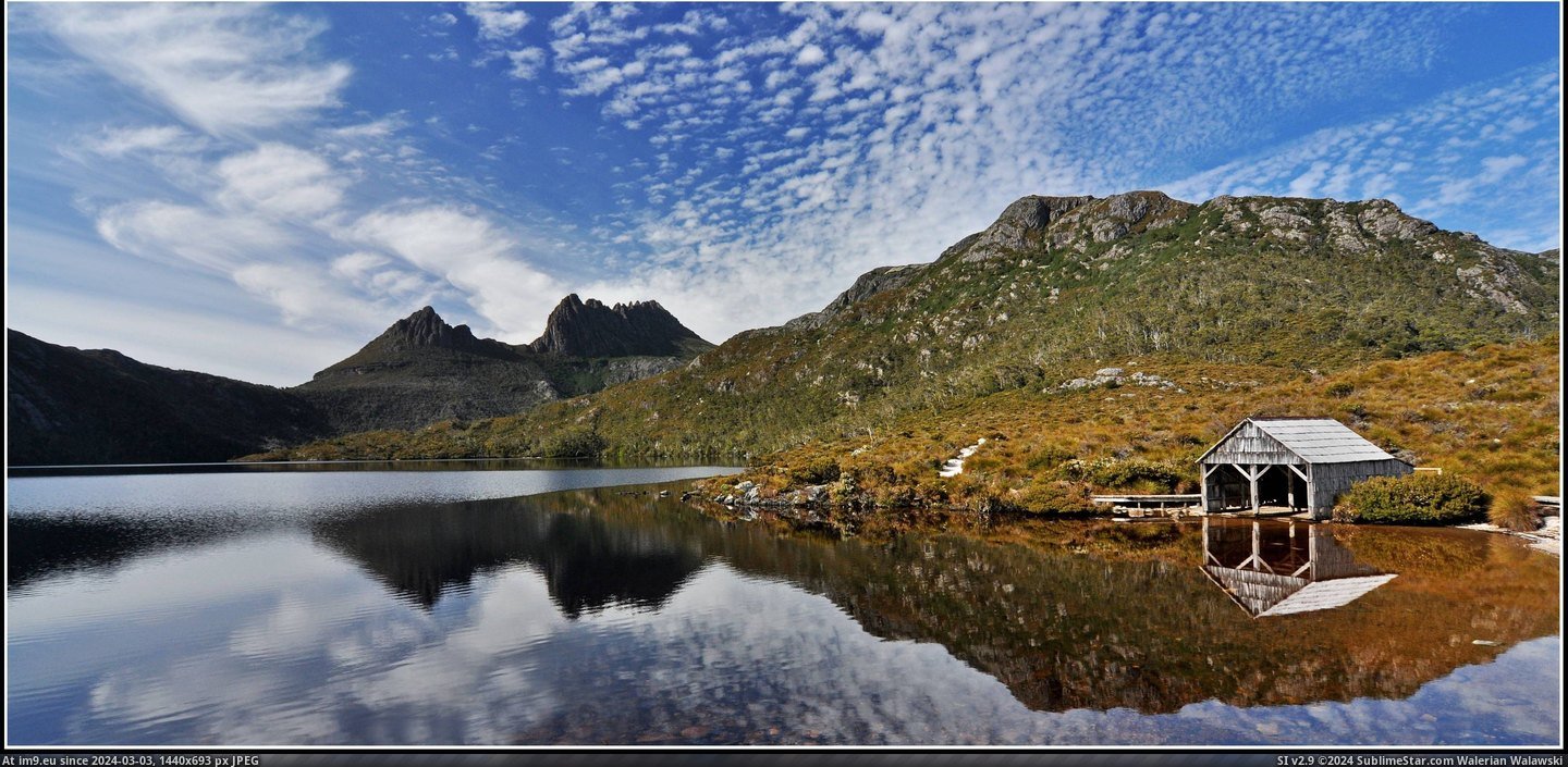 #Mountain #Tasmania #Cradle #Australia [Earthporn] Cradle Mountain, Tasmania, Australia [3248x1576 Pic. (Obraz z album My r/EARTHPORN favs))