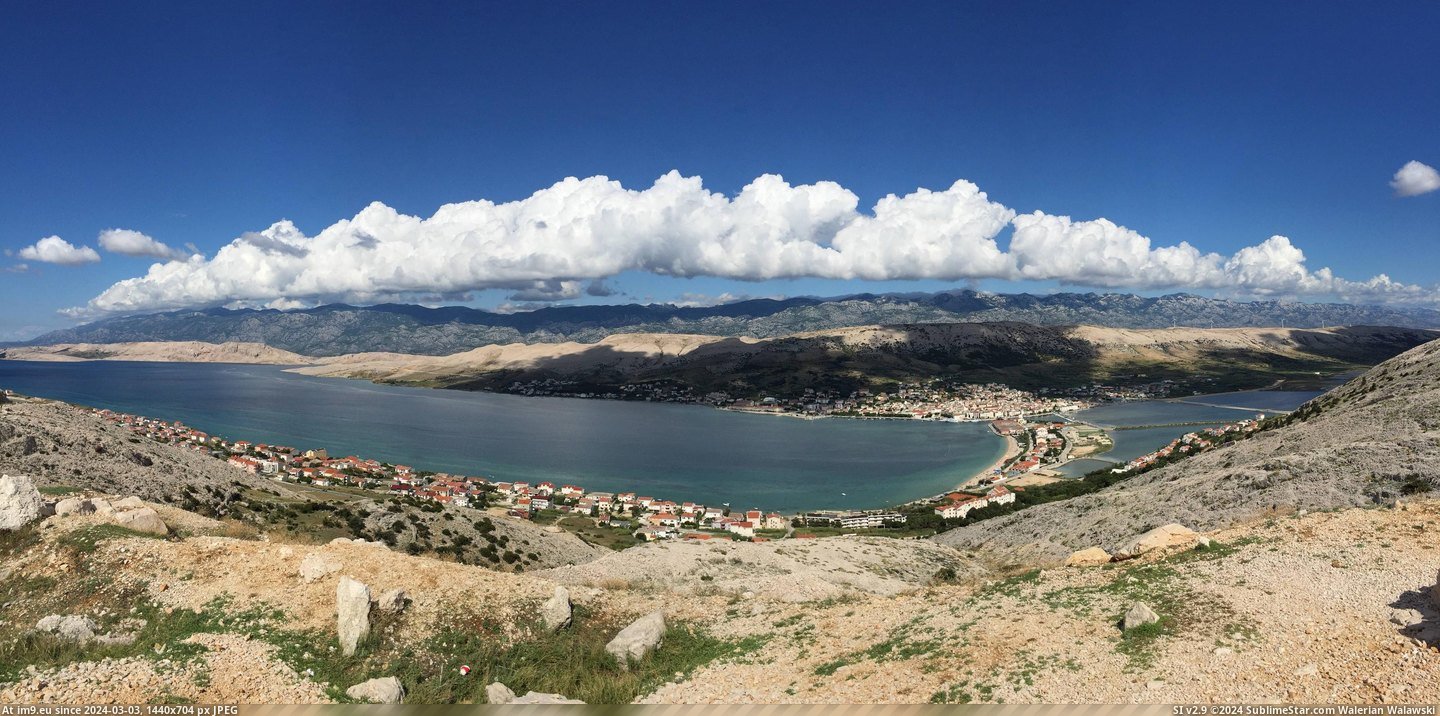 #Photo #Island #Croatia #Town #Epic [Earthporn] Croatia - Island of Pag, looking down at town of Pag. The most epic photo I've ever taken. (3205x1579) Pic. (Obraz z album My r/EARTHPORN favs))