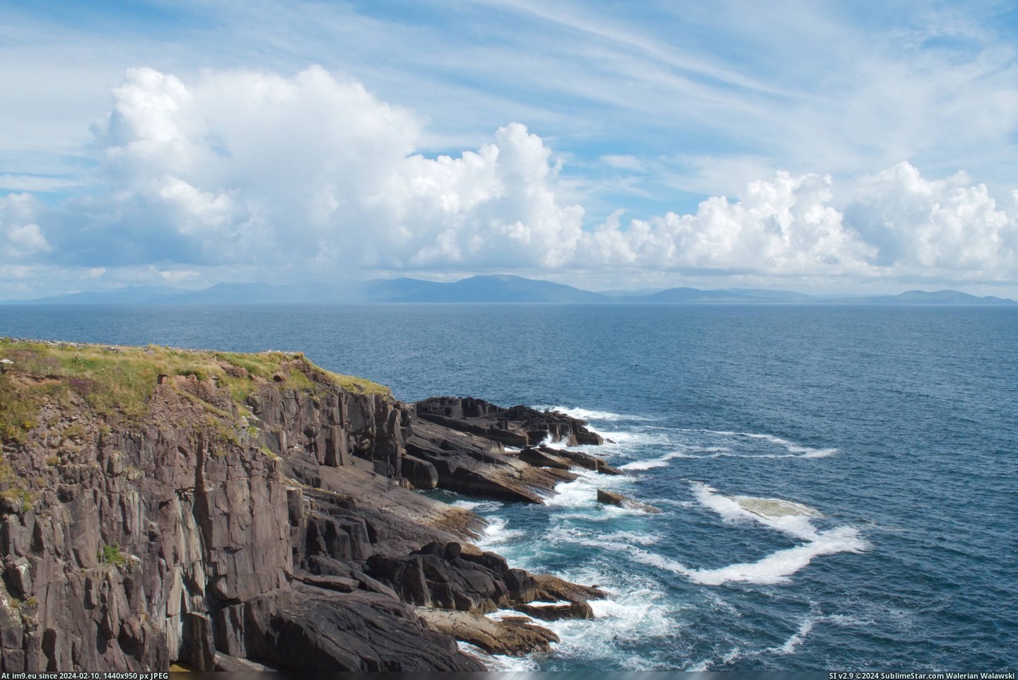 #Ireland  #Dingle [Earthporn] Dingle Penninsula, Ireland, 2013  [4779x3165] Pic. (Изображение из альбом My r/EARTHPORN favs))