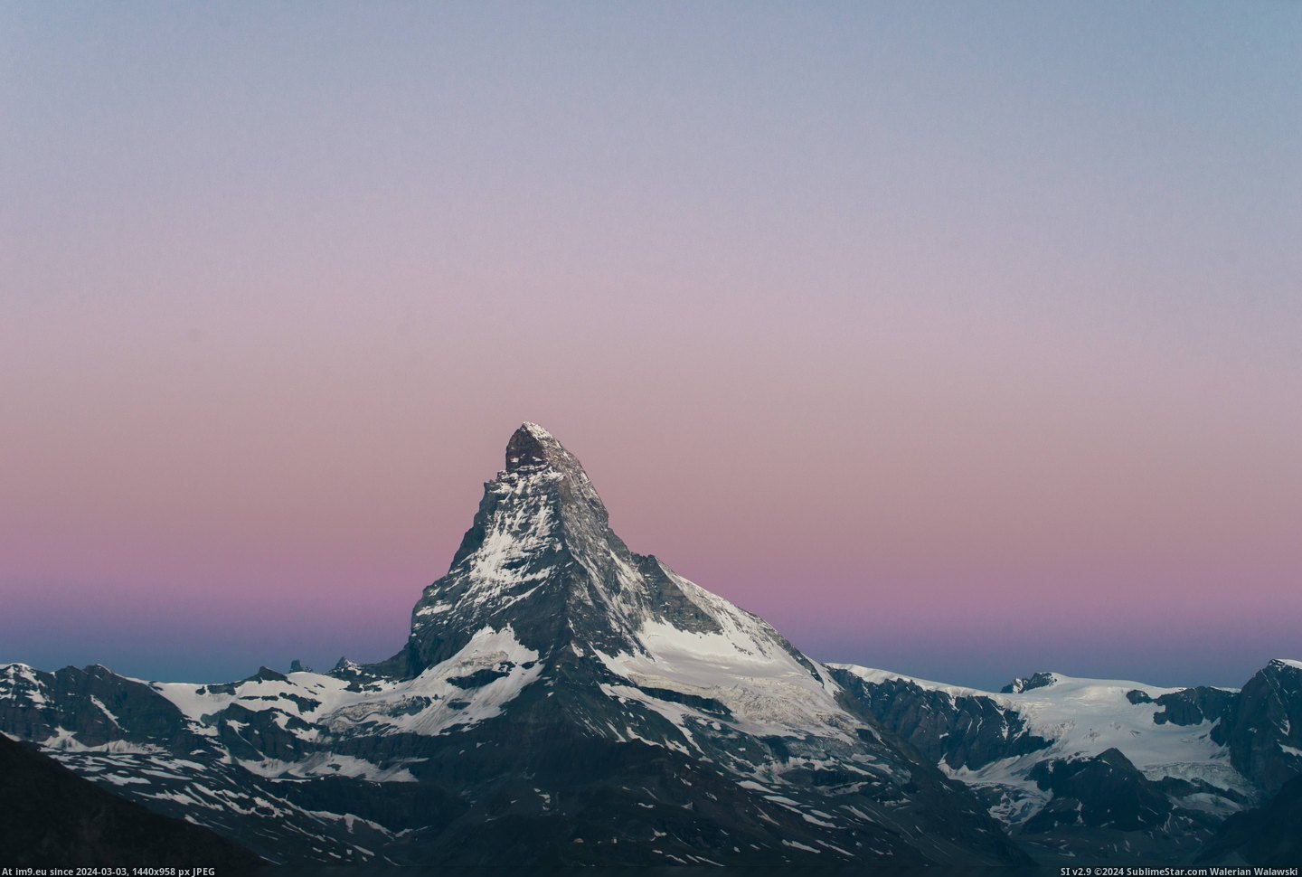 #Earth #Shadow #Matterhorn #Switzerland [Earthporn] Earth's Shadow behind the Matterhorn, Switzerland.  [6016x4016] Pic. (Bild von album My r/EARTHPORN favs))