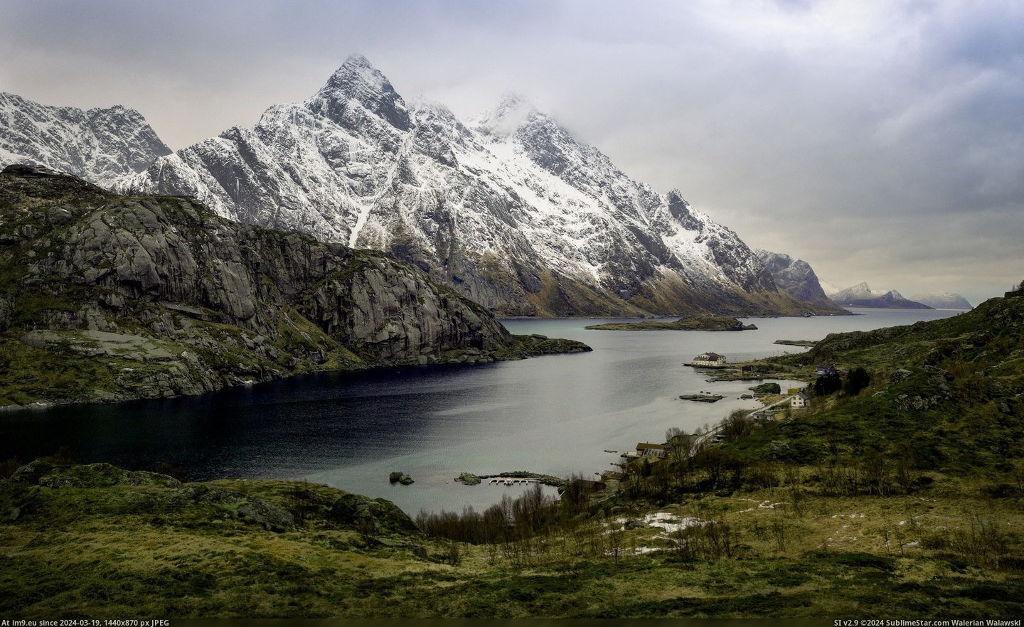 #Far #Eye #Fjord #Norway #Lorenzo [Earthporn]  Fjord as far as the eye can see - Bøstad, Norway - by Lorenzo Montezemolo [2048x1249] Pic. (Obraz z album My r/EARTHPORN favs))