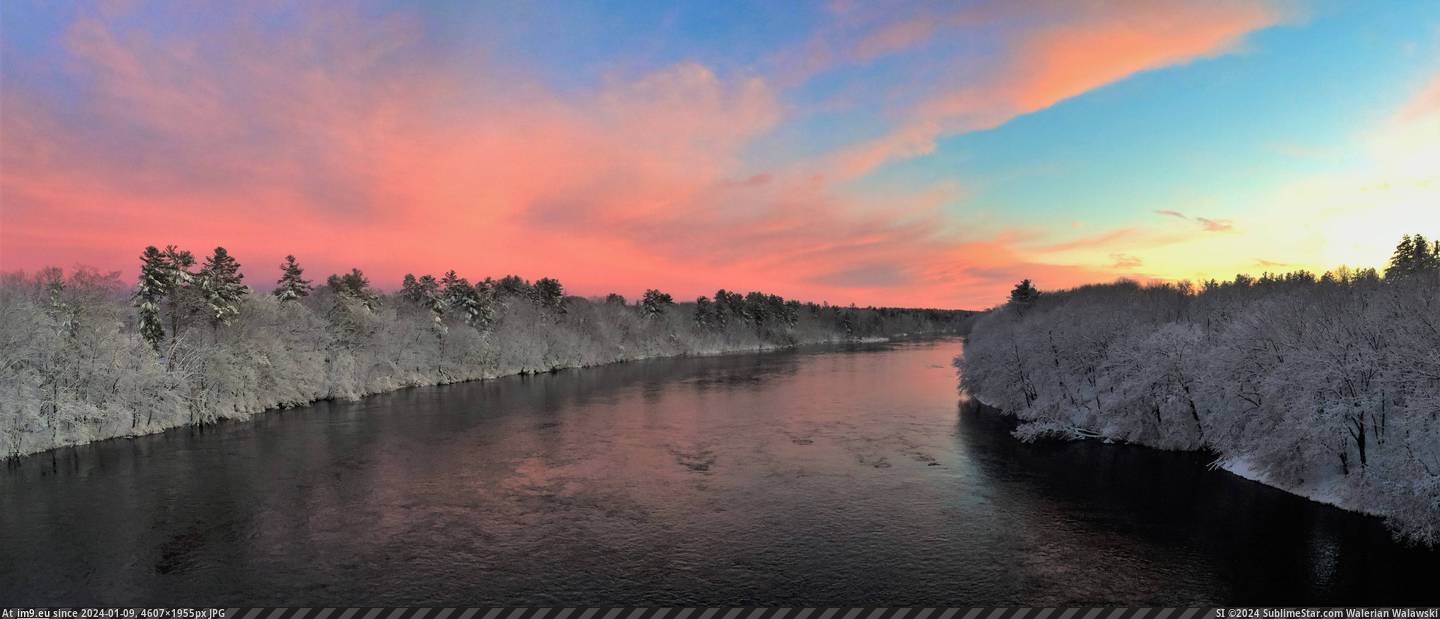 [Earthporn] Fresh snows on the banks of the Merrimack (New Hampshire, USA) [4607x1943] (in My r/EARTHPORN favs)