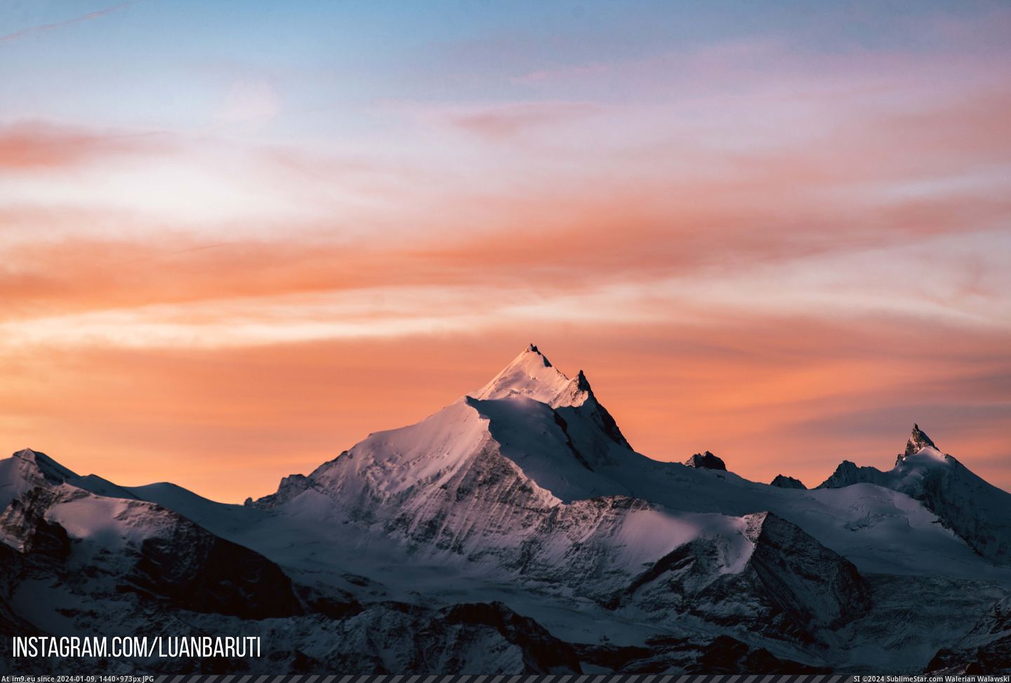 #Night #Original #Dawn #Catch #File #Spent #Mountain [Earthporn] I spent the night on 10.000ft to catch the Weisshorn mountain at dawn. [original file in comments] [6016x4016] Pic. (Изображение из альбом My r/EARTHPORN favs))