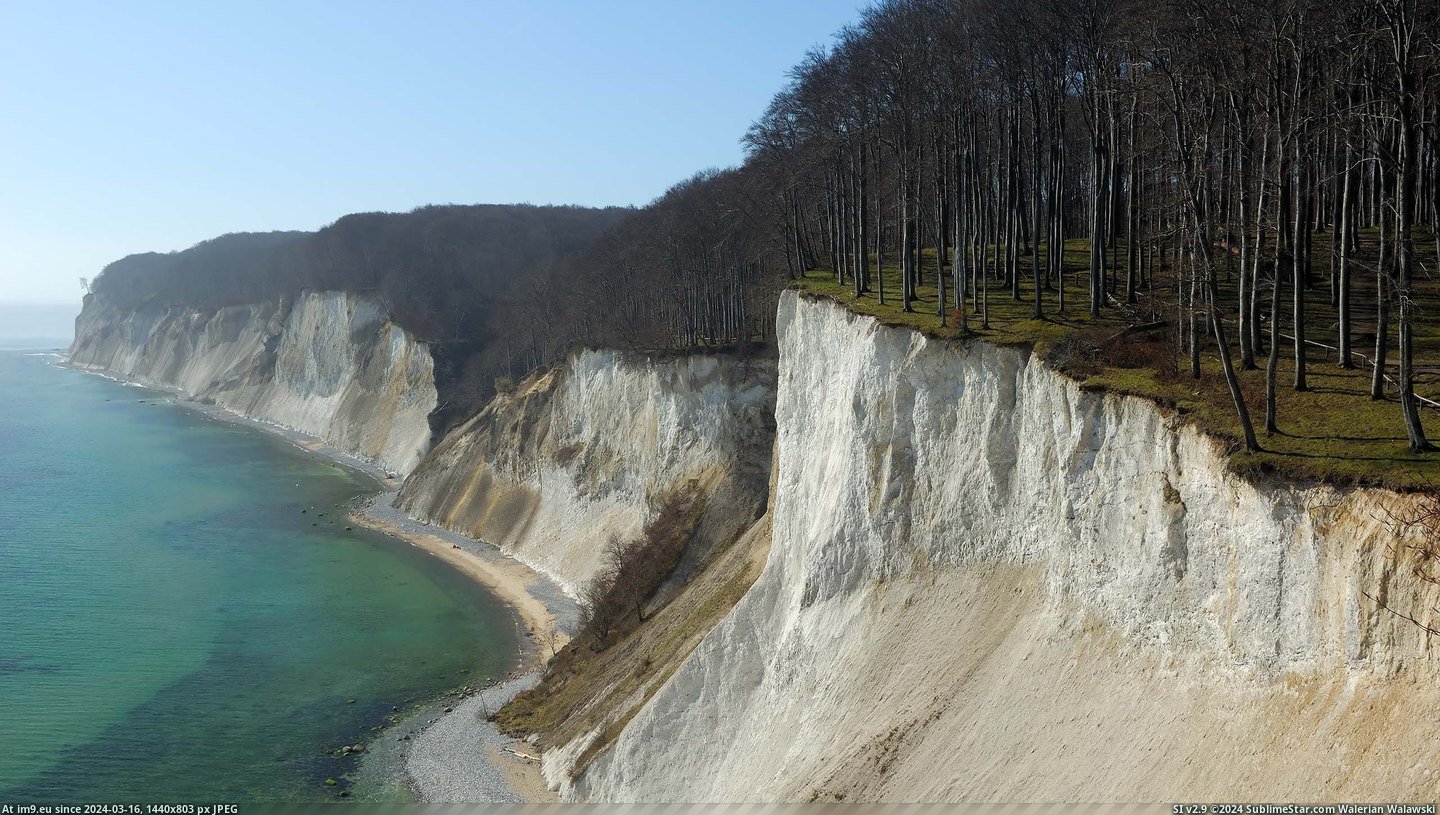 #Germany #2560x1440 #Chalk #Rocks #Gen [Earthporn] Kreidefelsen (chalk rocks) Rügen, Germany [2560x1440] by Wolfgang Ise Pic. (Bild von album My r/EARTHPORN favs))