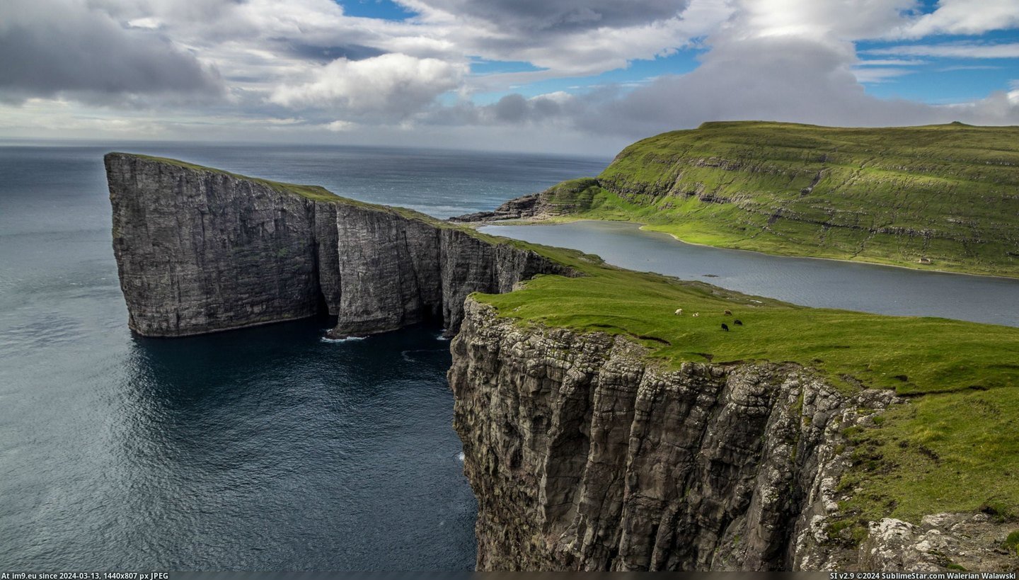 #Lake #Faroe #Islands [Earthporn] Lake Sørvágsvatn, Faroe Islands, [2568X1452] Pic. (Image of album My r/EARTHPORN favs))