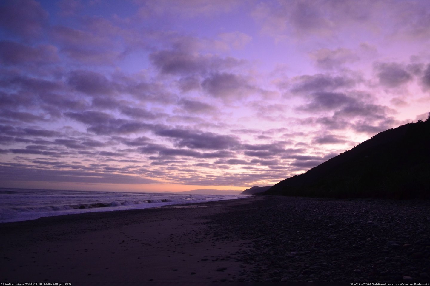 #Sea #Sky #4928x3264 #Land #Dawn [Earthporn] Land, Sea and Sky at Dawn (NZ)  [4928x3264] Pic. (Bild von album My r/EARTHPORN favs))