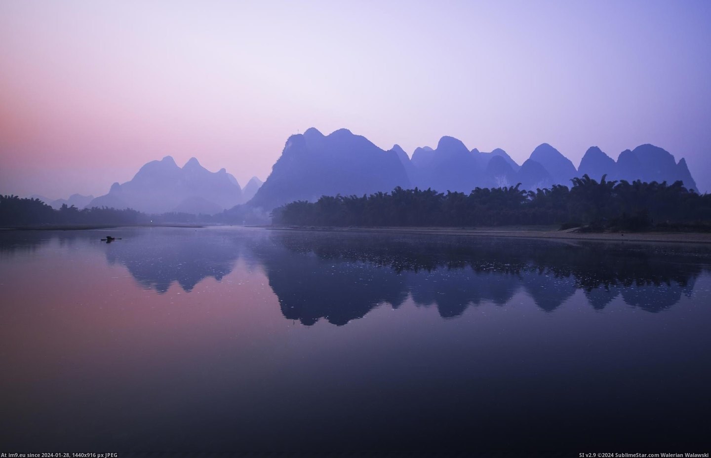 #River #2048x1315 #Dawn [Earthporn] Li River at Dawn [2048x1315] Pic. (Obraz z album My r/EARTHPORN favs))