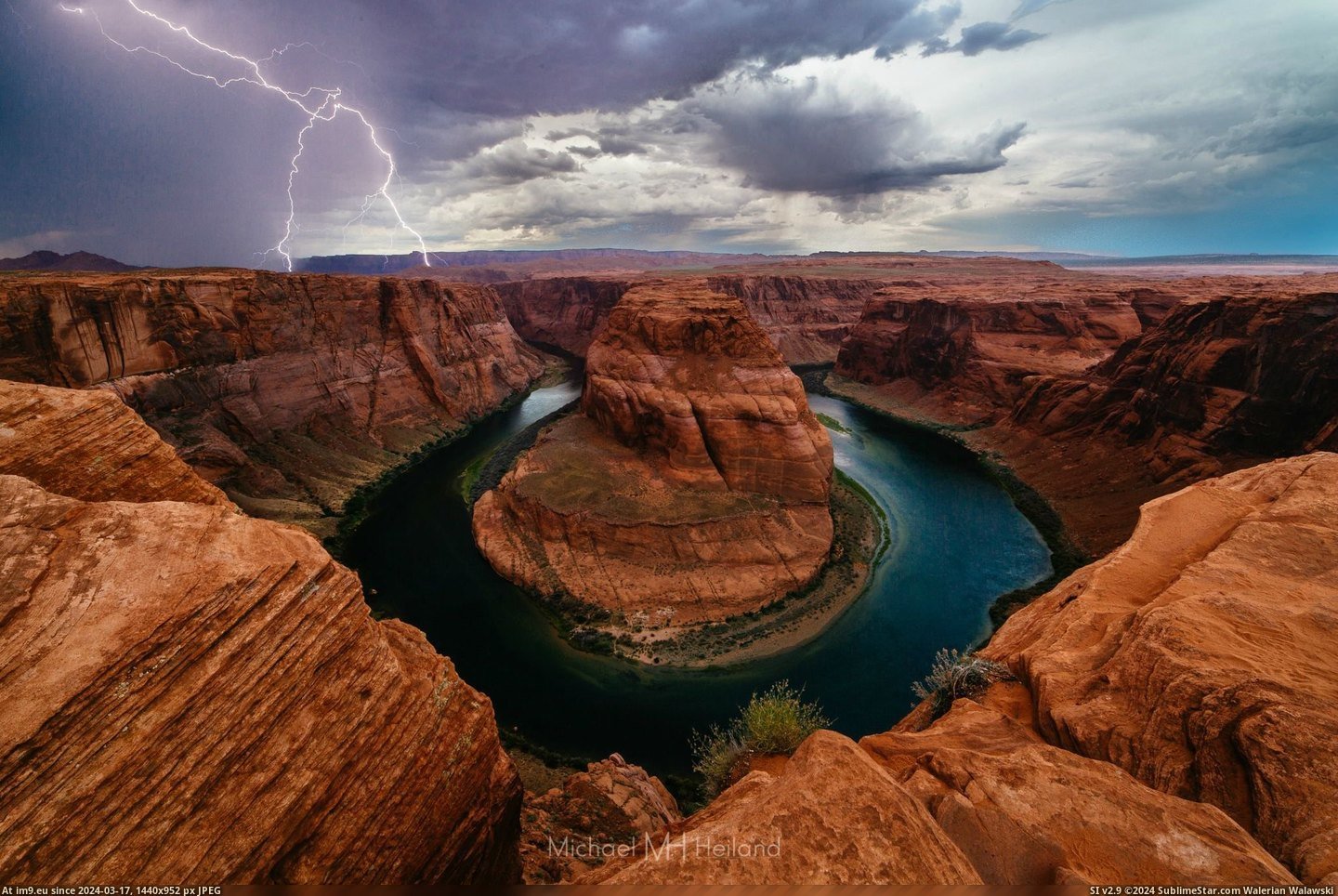 #Horse #Shoe #Lightening #Bend [Earthporn] Lightening at Horse Shoe Bend  (2047x1365) Pic. (Image of album My r/EARTHPORN favs))