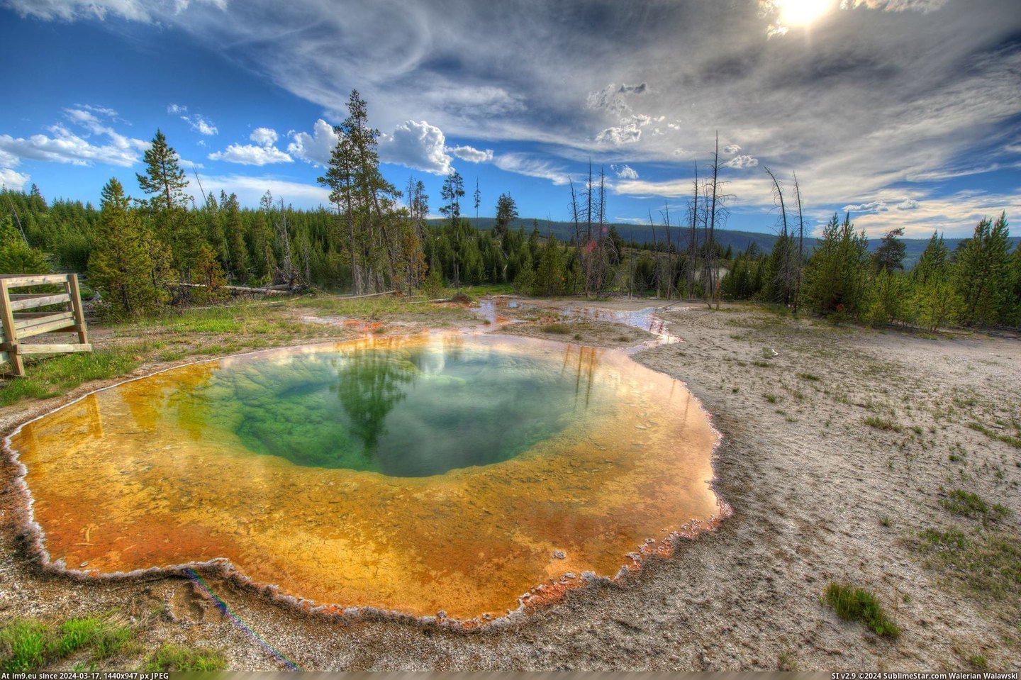 #Park #Morning #Yellowstone #Glory #Unitedstatesofamerica #National #Pool [Earthporn] Morning Glory Pool at Yellowstone National Park [OC][2048x1359][UnitedStatesOfAmerica] Pic. (Изображение из альбом My r/EARTHPORN favs))