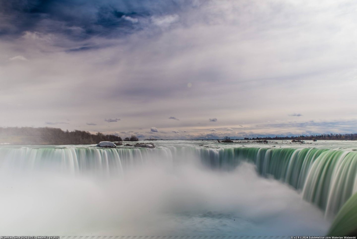 #Canada #Falls #Niagara #Moses #Ontario #2048x1367 [Earthporn] Niagara Falls, Ontario, Canada [Moses Yu] [2048x1367] Pic. (Image of album My r/EARTHPORN favs))