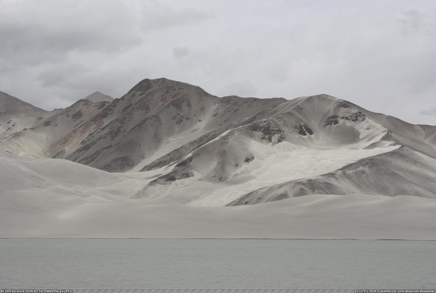 #White #Mountain #Province #4272x2848 #Xinjiang #China #Sand [Earthporn] [OC] White Sand mountain - Xinjiang Province, China [4272x2848] Pic. (Image of album My r/EARTHPORN favs))