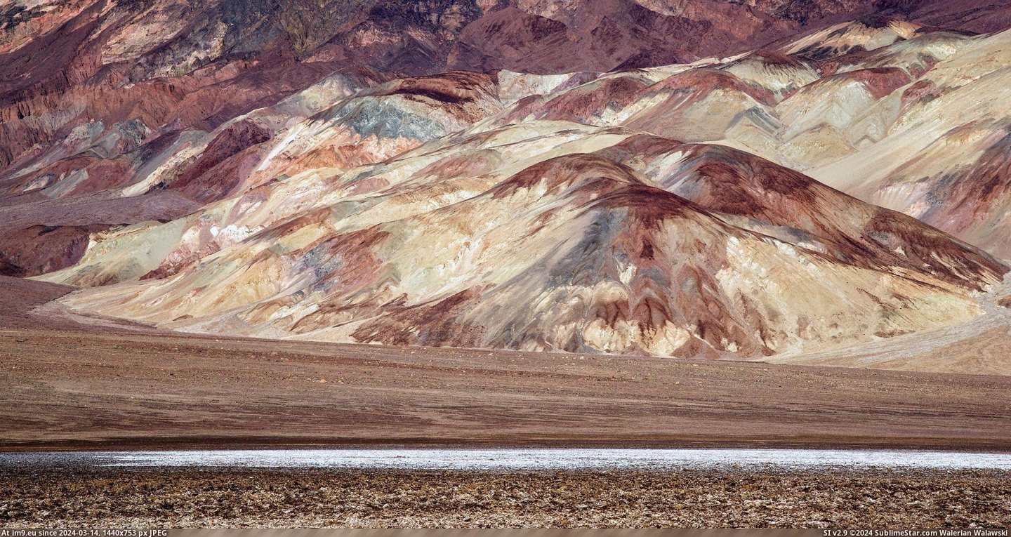 #Valley #Painted #Rocks #Death [Earthporn] Painted Rocks in Death Valley, CA  [2490X1314] Pic. (Изображение из альбом My r/EARTHPORN favs))