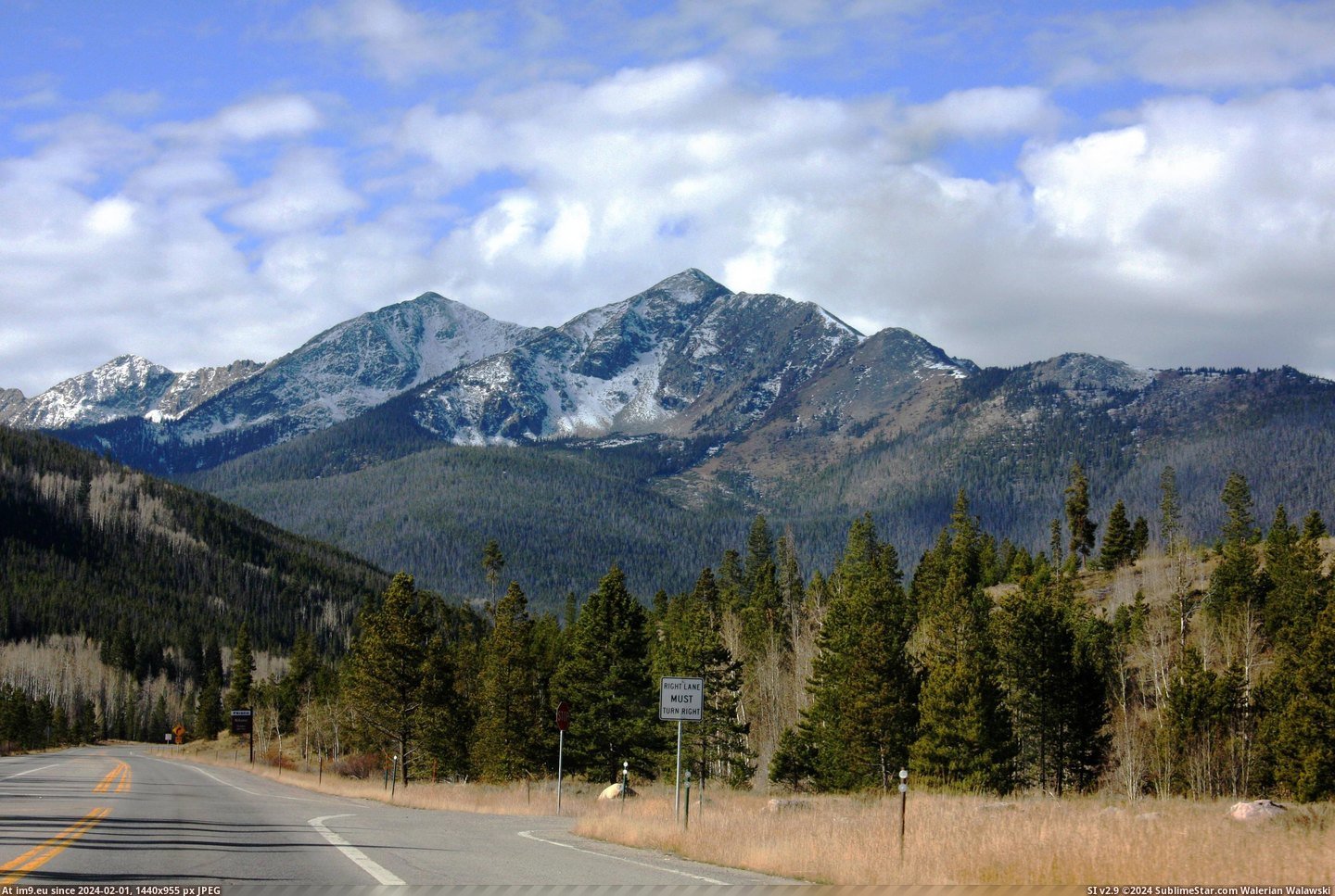 #Trees #Driving #Frisco #Peaks #3888x2592 [Earthporn] Peaks and Trees driving into - Frisco, CO[3888x2592][OC] Pic. (Image of album My r/EARTHPORN favs))