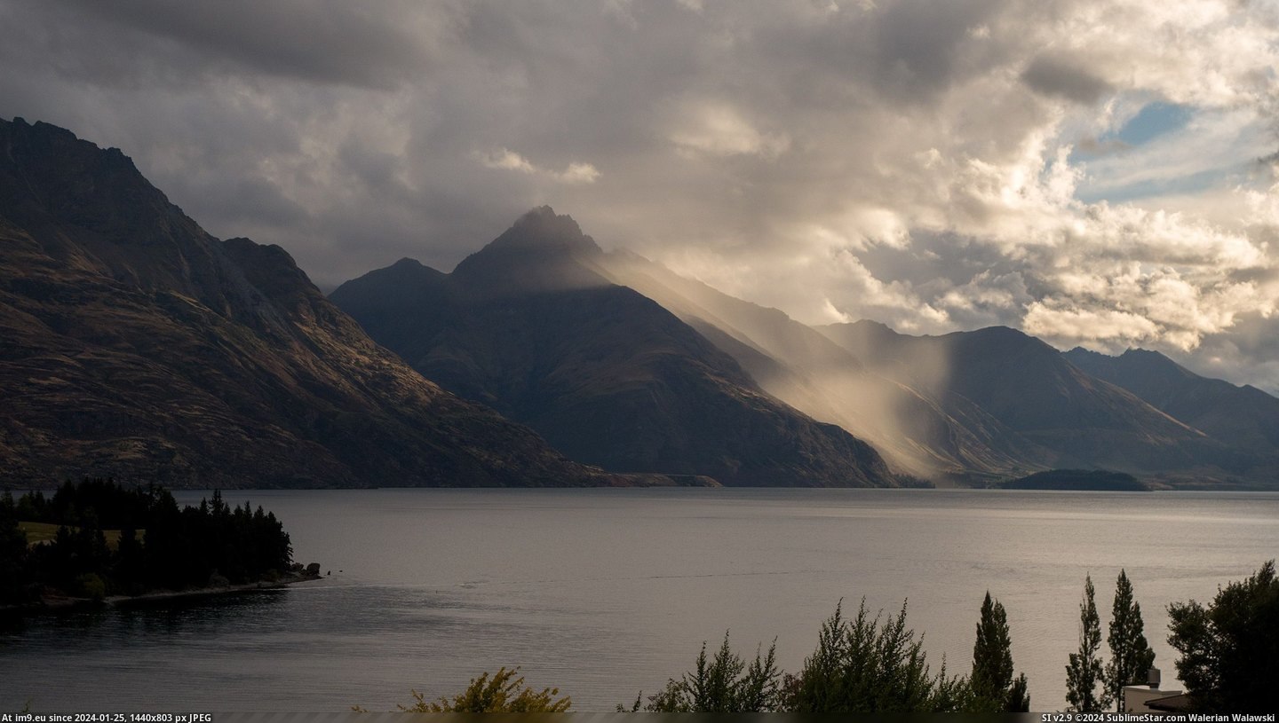 #Lake #Zealand #Queenstown #2560x1440 #Rain [Earthporn] Rain across the lake in Queenstown, New Zealand  [2560x1440] Pic. (Image of album My r/EARTHPORN favs))