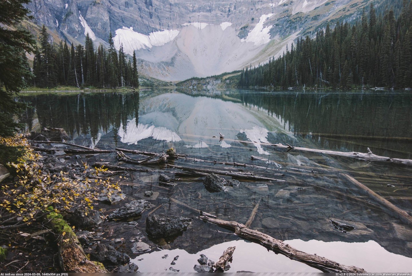 #Lake #Canada #Rawson #Alberta #Reflections [Earthporn] Reflections on Rawson Lake, Alberta, Canada [OC] [2736x1824] Pic. (Изображение из альбом My r/EARTHPORN favs))