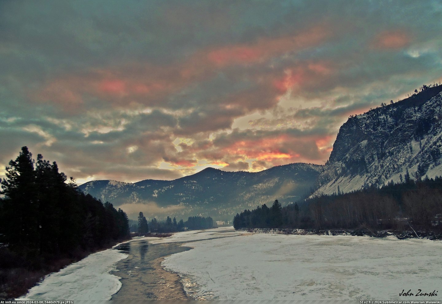 #River #Montana #Sunrise [Earthporn] River Sunrise - Montana [oc] [4112x2807] Pic. (Bild von album My r/EARTHPORN favs))