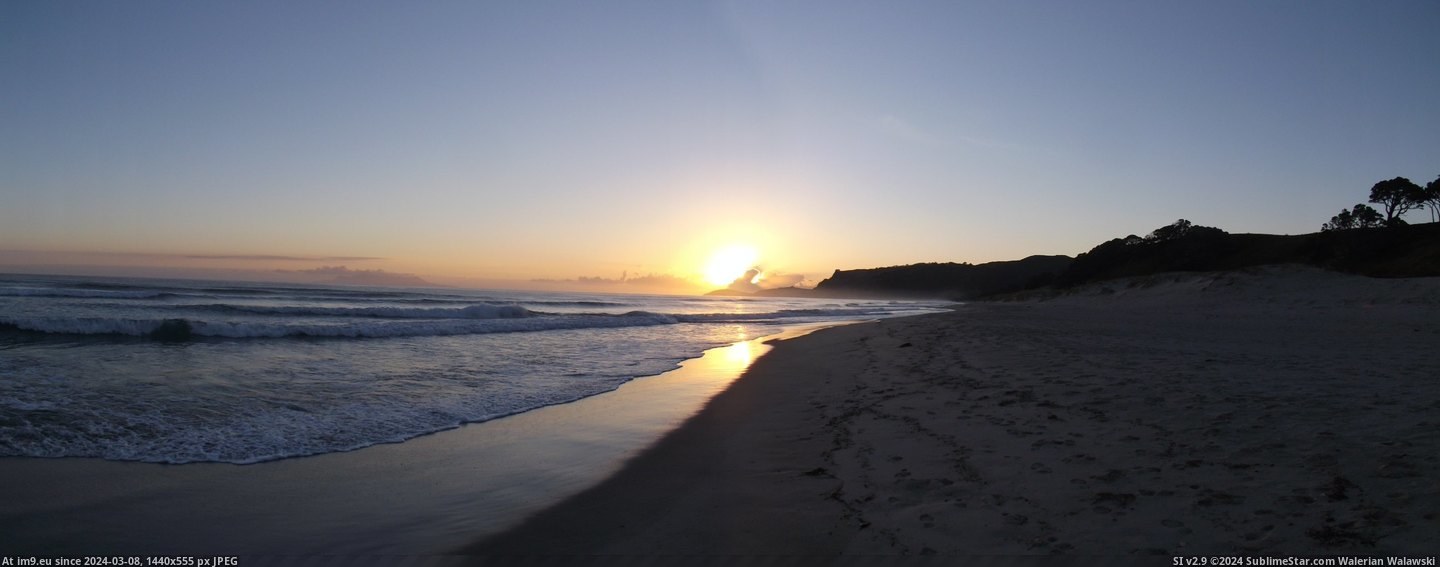 #New #Beach #Pakiri #Zealand #Sunrise [Earthporn] Sunrise taken from Pakiri Beach, New Zealand [3168x1232] [OC] Pic. (Bild von album My r/EARTHPORN favs))