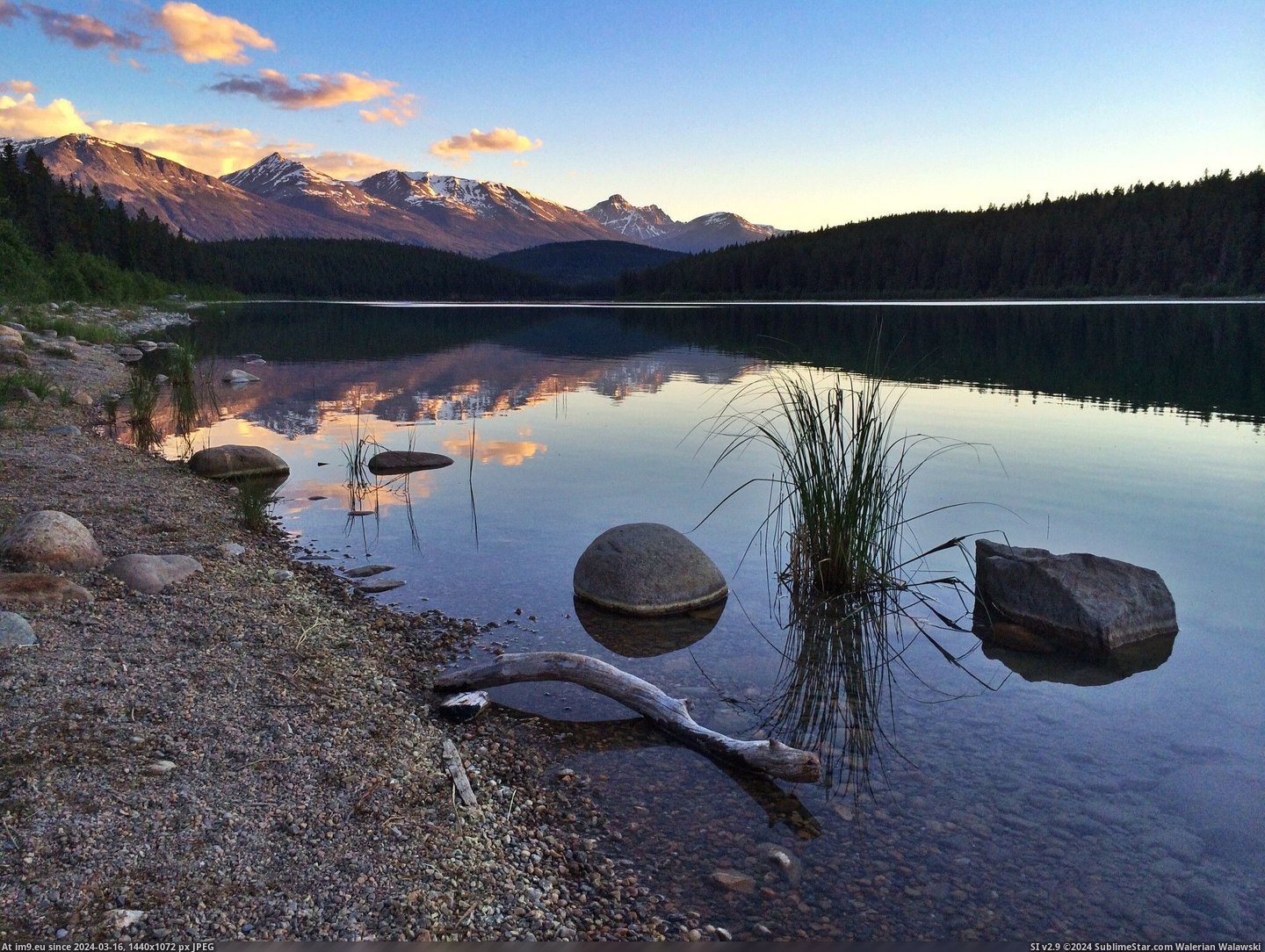#Lake #Sunset #2048x1536 #Jasper #Patricia #Canada #Alberta [Earthporn] Sunset at Patricia Lake near Jasper, ALberta, Canada. [2048x1536] Pic. (Bild von album My r/EARTHPORN favs))