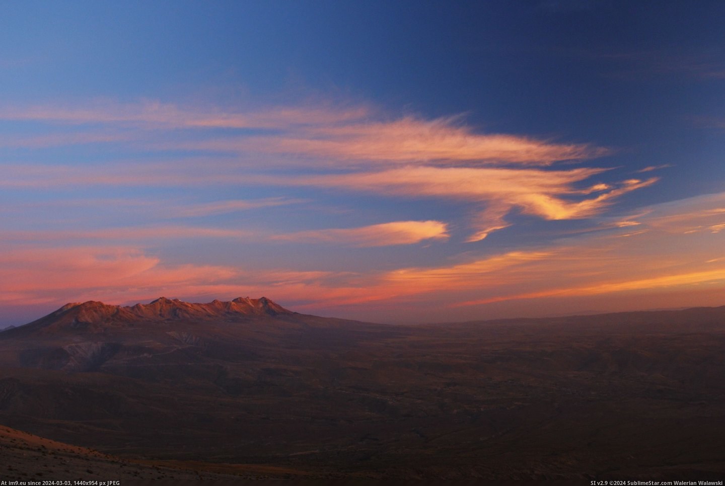 #Sunset #Peru #Misti #3110x2073 #Arequipa [Earthporn] Sunset from El Misti, Arequipa, Peru [OC] [3110x2073] Pic. (Изображение из альбом My r/EARTHPORN favs))