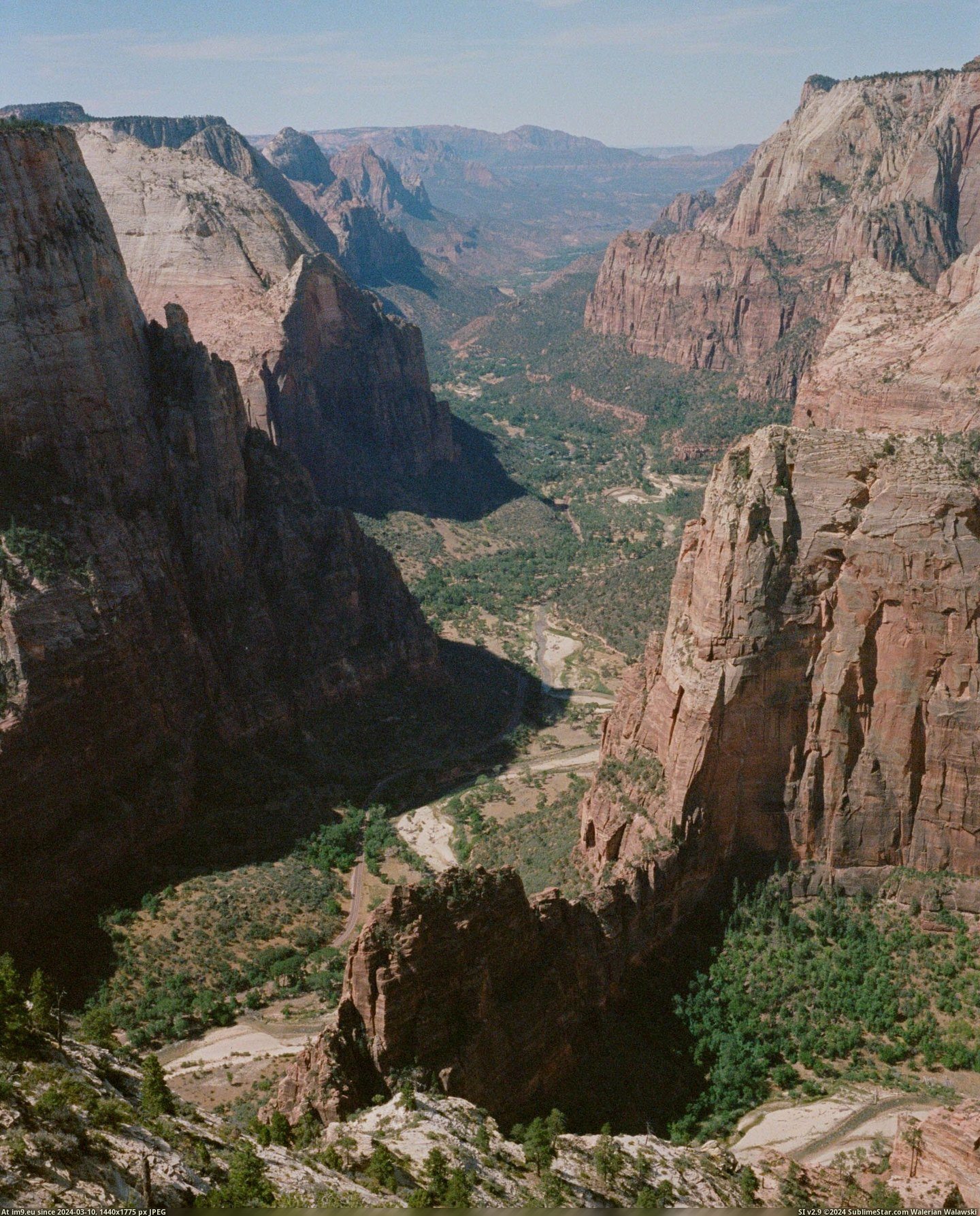 #Park #National #Point #Zion #Opinion #Overlooking #Observation #Utah #Angels #Landing [Earthporn] The best view in Zion in my opinion. From Observation Point, overlooking Angels Landing. Zion National Park, Utah. [ Pic. (Image of album My r/EARTHPORN favs))
