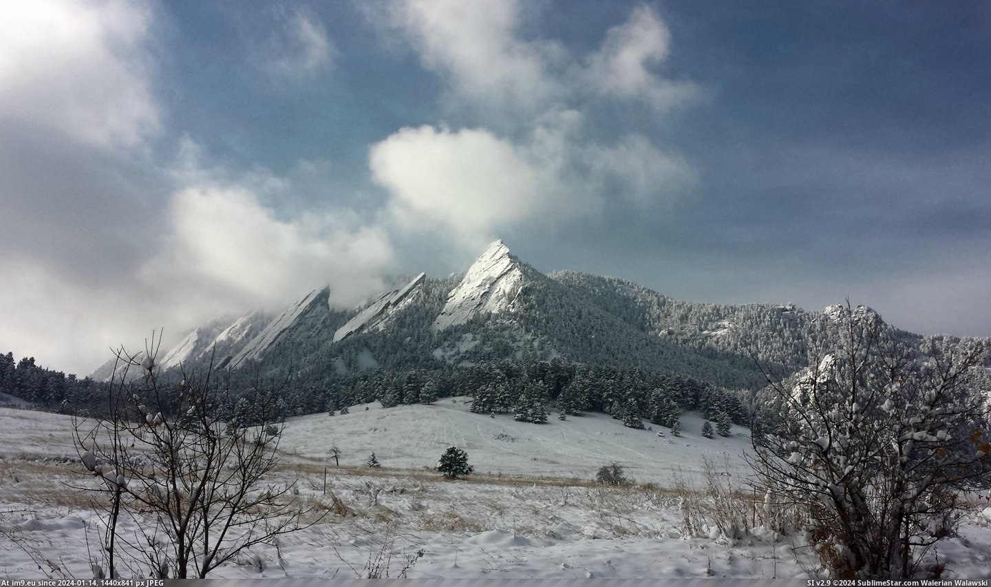 #Work #Way #Boulder #Flatirons #November #Galaxy [Earthporn] The Flatirons, Boulder, CO. Taken on my way to work back in November using a Galaxy S4 [3075x1807][OC] Pic. (Obraz z album My r/EARTHPORN favs))
