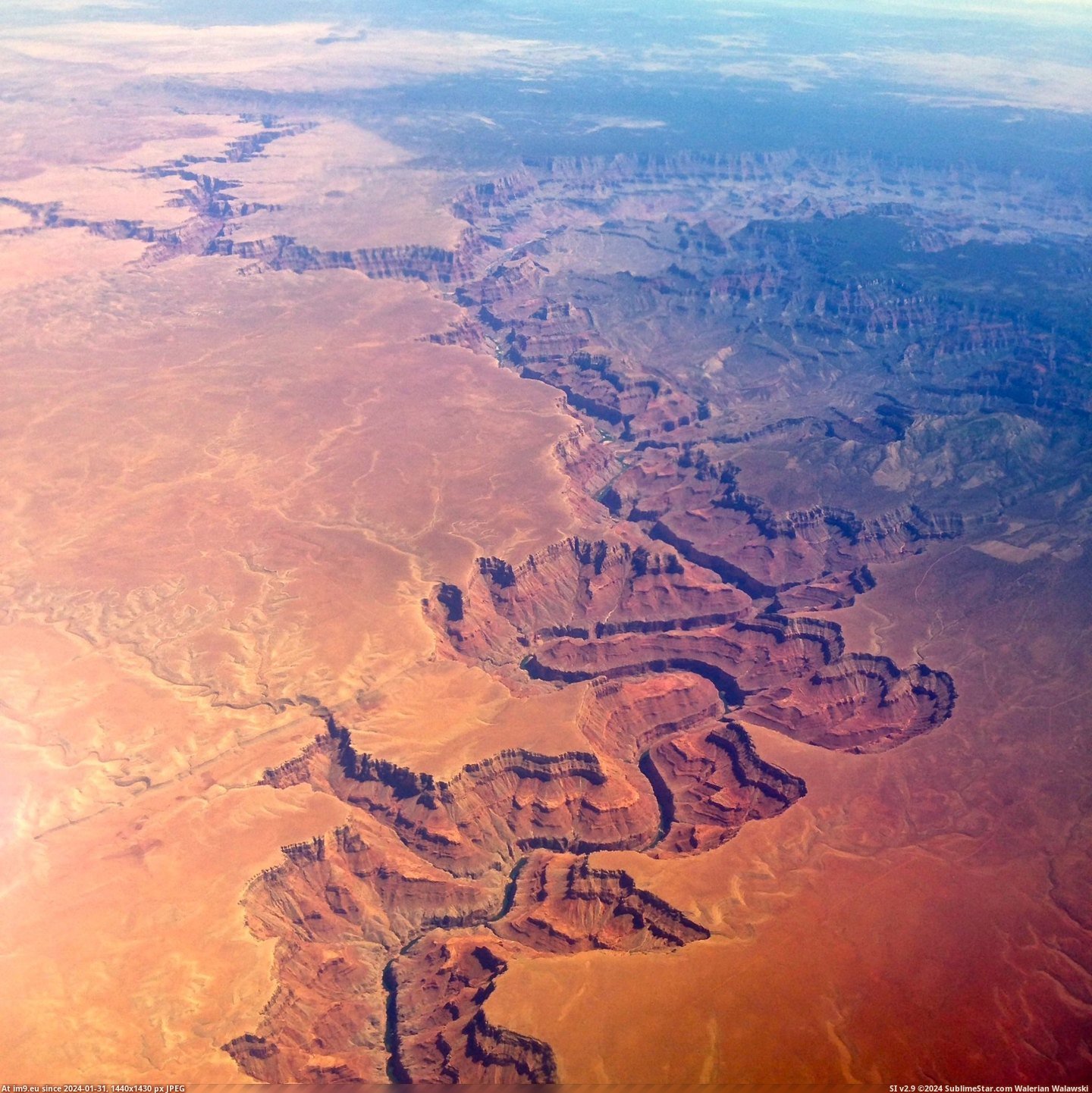 #Feet #Grand #Canyon [Earthporn] The Grand Canyon from 35,000 feet [2048x2046][OC] Pic. (Изображение из альбом My r/EARTHPORN favs))