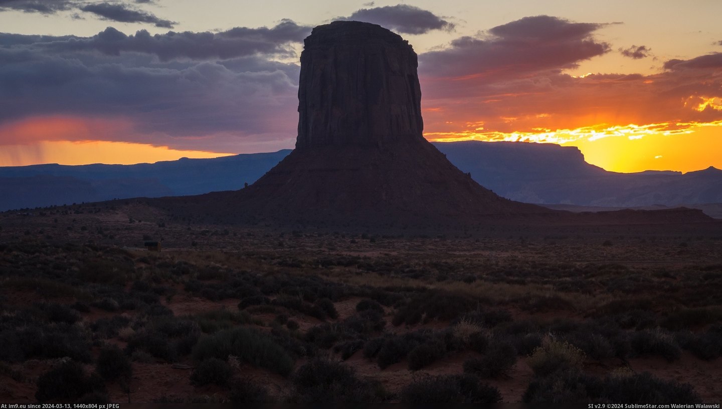 #Park #Sunset #Valley #Monument #Horizon #Navajo #Fire #Usa #Tribal [Earthporn] The horizon on fire after sunset in Monument Valley - Monument Valley Navajo Tribal Park, USA [2600x1463] [OC] Pic. (Bild von album My r/EARTHPORN favs))