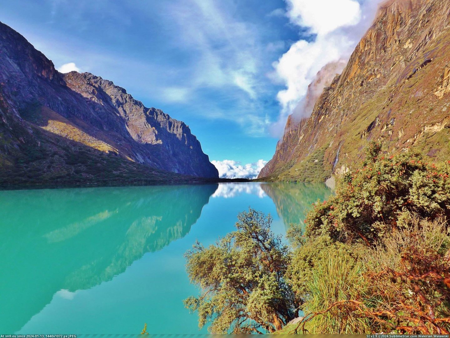 #Lake #Blue #Waters #Peru #2048x1536 #Incredibly [Earthporn] The incredibly blue waters of a lake near Huaraz, Peru.  [2048x1536] Pic. (Obraz z album My r/EARTHPORN favs))