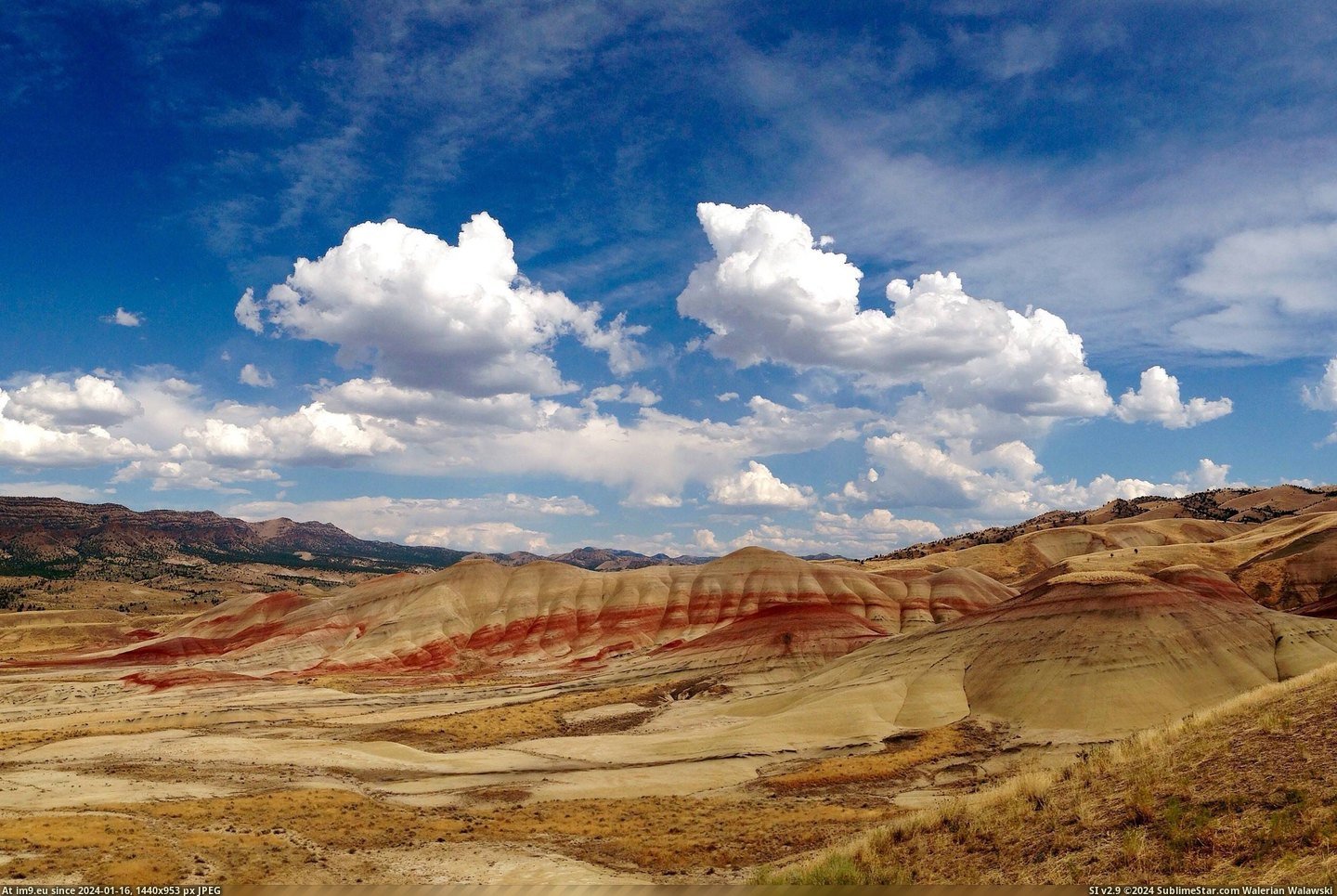 #Oregon #Hills #Painted [Earthporn] The Painted Hills, Oregon [2565 x 1710] [OC] Pic. (Image of album My r/EARTHPORN favs))