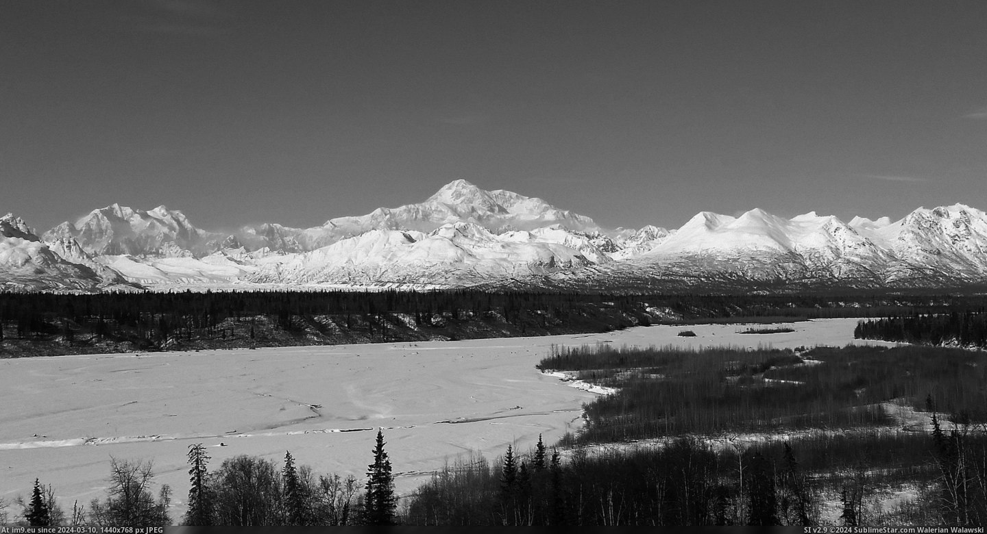 #Quality #North #Phone #Cell #Denali #Apologies #America #Alaska #Roof [Earthporn] The roof of North America. Denali-Mt. McKinley, Alaska. Apologies on quality, it was taken with my cell phone. [2918 Pic. (Obraz z album My r/EARTHPORN favs))