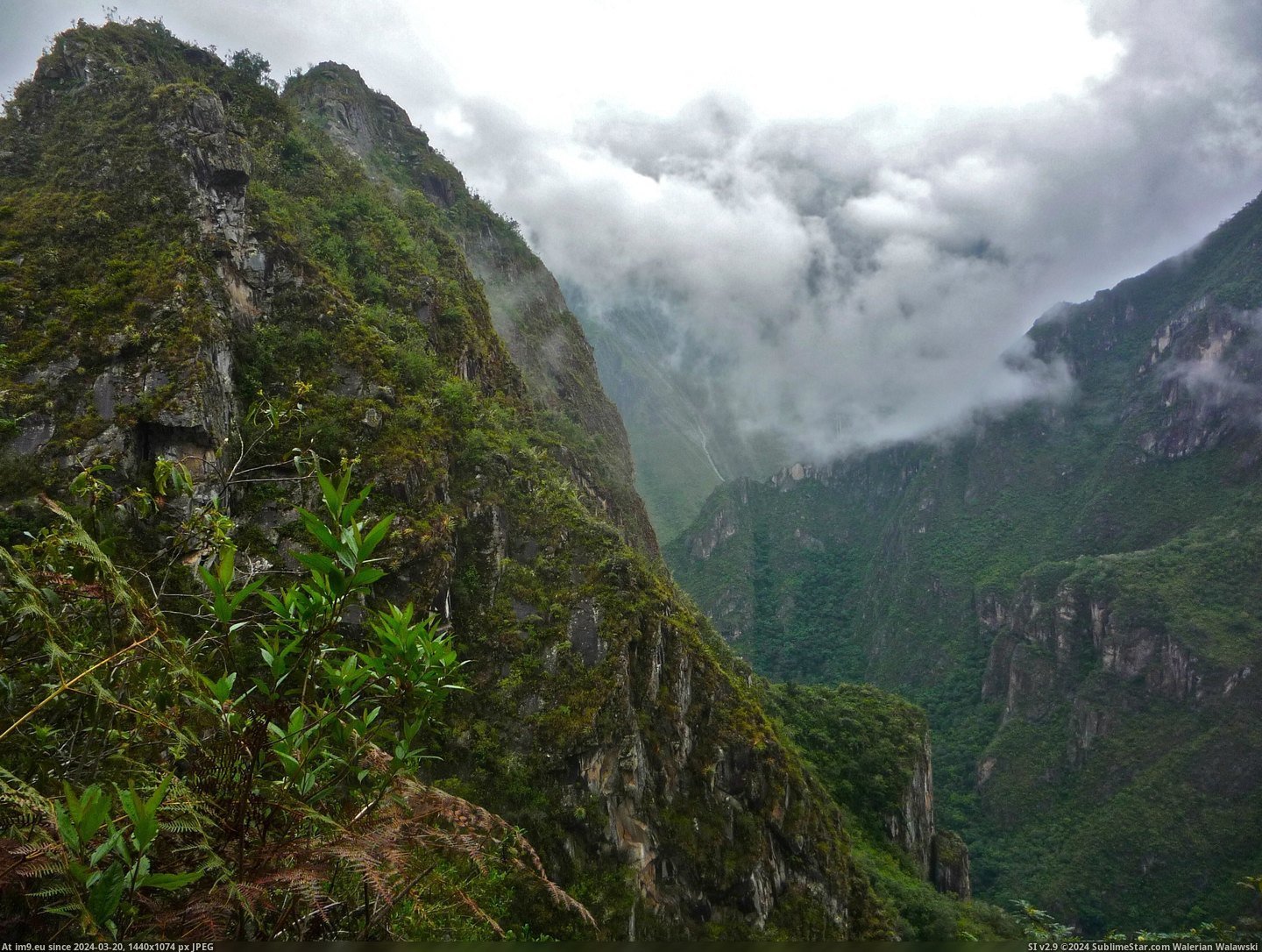 #Spectacular #Peru #Rainstorm #Picchu #Huayna [Earthporn] The spectacular Huayna Picchu after a rainstorm, Peru [OC] [3648 × 2736] Pic. (Bild von album My r/EARTHPORN favs))