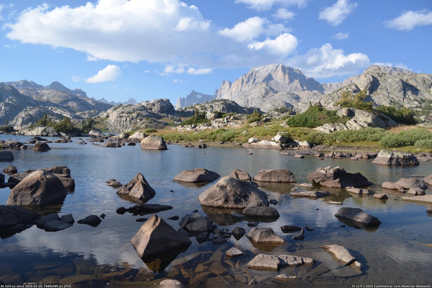 #Lake #Island #River #Spectacular #3450x2285 #Range #Wyoming #Wind [Earthporn] This is Island Lake in Wyoming's spectacular Wind River Range. (3450x2285) [OC] Pic. (Obraz z album My r/EARTHPORN favs))