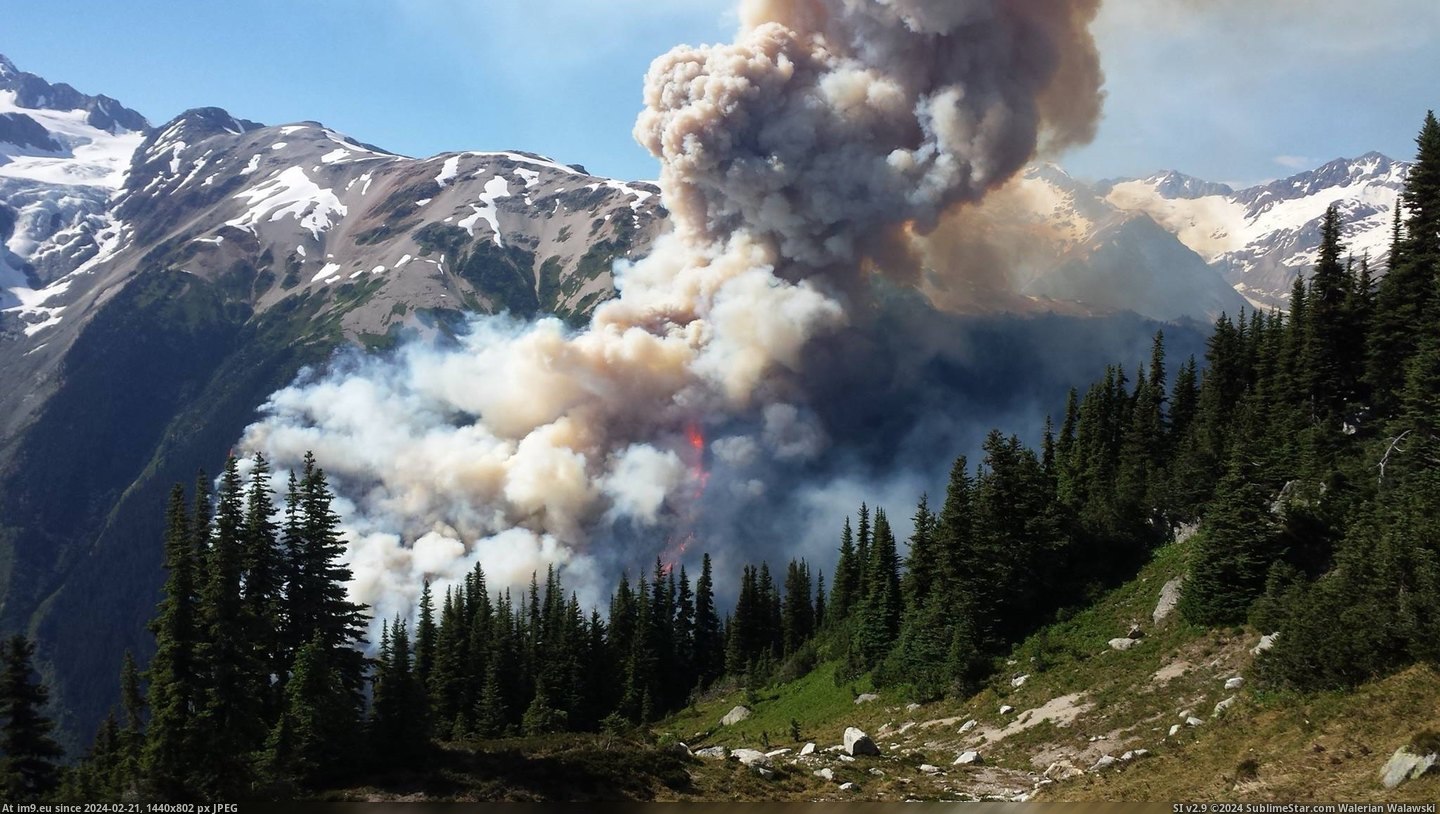 #Fire #Area #British #Wildfire #Remote #Boulder #Creek #Columbia #Happening [Earthporn] This is the Boulder Creek wildfire, and 250hectare fire currently happening in a remote area of British Columbia. Ph Pic. (Изображение из альбом My r/EARTHPORN favs))