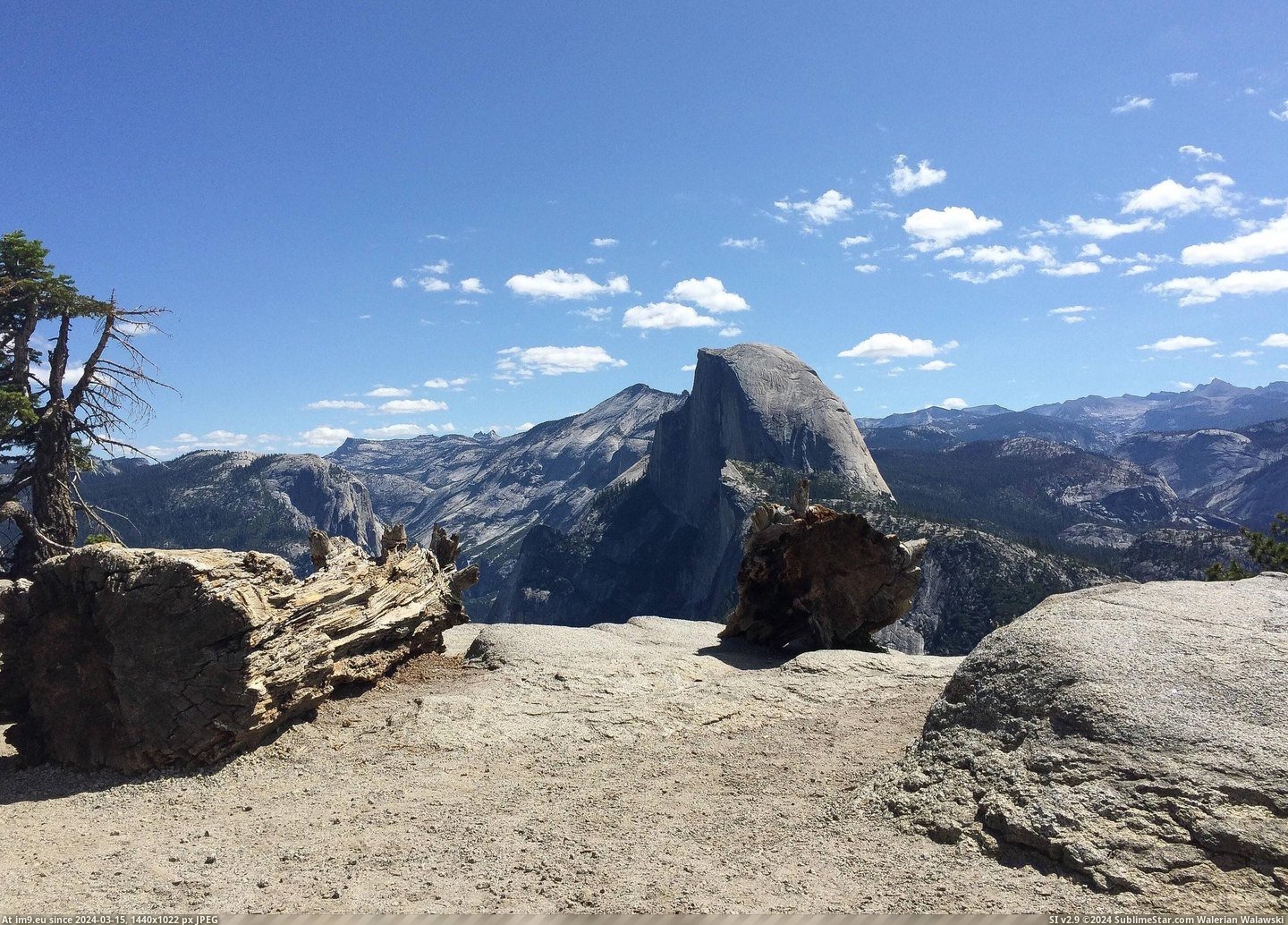 #Two #Top #Valley #Overlooking #Logs #Yosemite #Point #Glacier [Earthporn] Two logs on the top of Glacier Point overlooking Yosemite Valley  [3154x2253] Pic. (Bild von album My r/EARTHPORN favs))