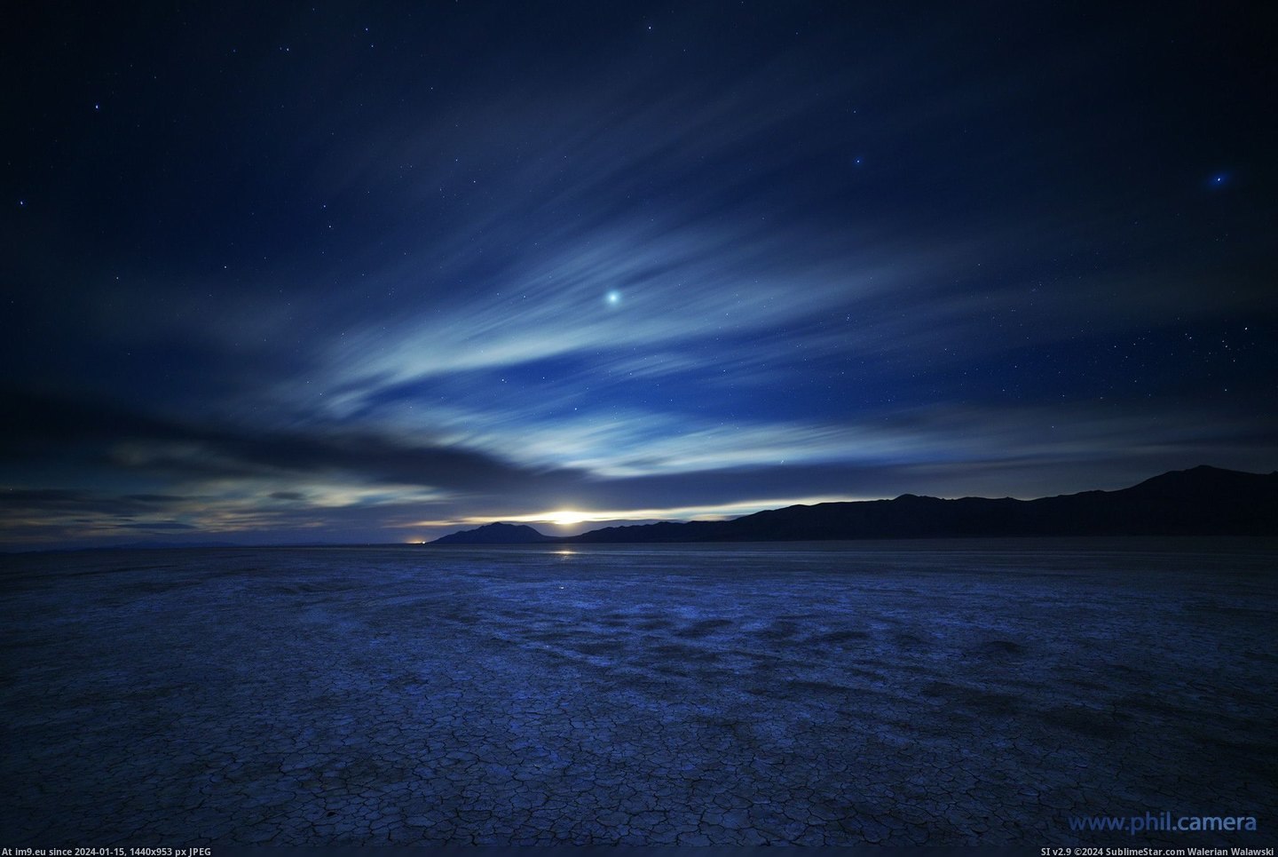 #Wallpaper #Black #Beautiful #Night #2048x1367 #Moonrise #Windy #Phil #Rock #Moon #Desert #Highres [Earthporn] Windy moonrise over the black rock desert last night [oc by Phil Mosby][2048x1367] Pic. (Bild von album My r/EARTHPORN favs))