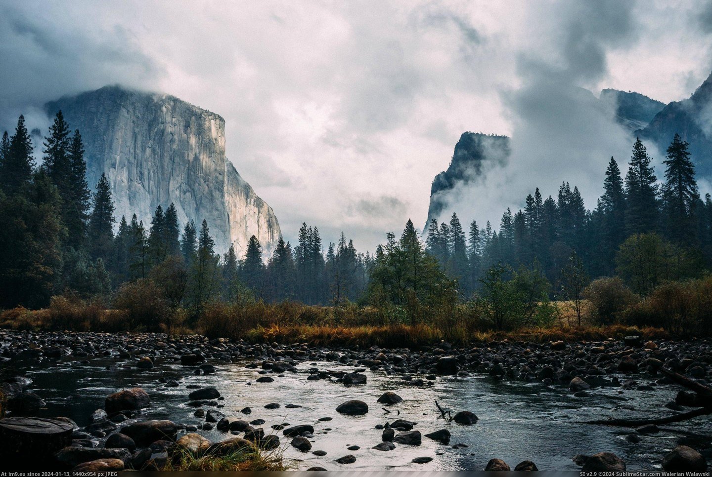#Park #National #Lightning #Fired #Yosemite #Rain [Earthporn] Yosemite National Park before the rain and lightning fired back up. 10-17-2015 [2880x1920] Pic. (Изображение из альбом My r/EARTHPORN favs))