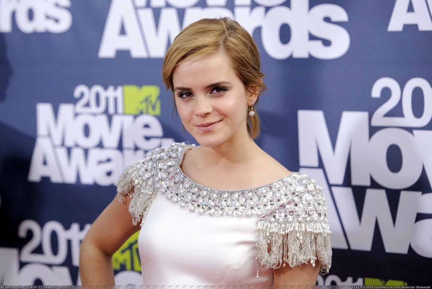 #Photo #Emma #Mtv #Smiles #Awards Emma Smiles Mtv Awards (emma photo) Pic. (Obraz z album Emma Watson Photos))