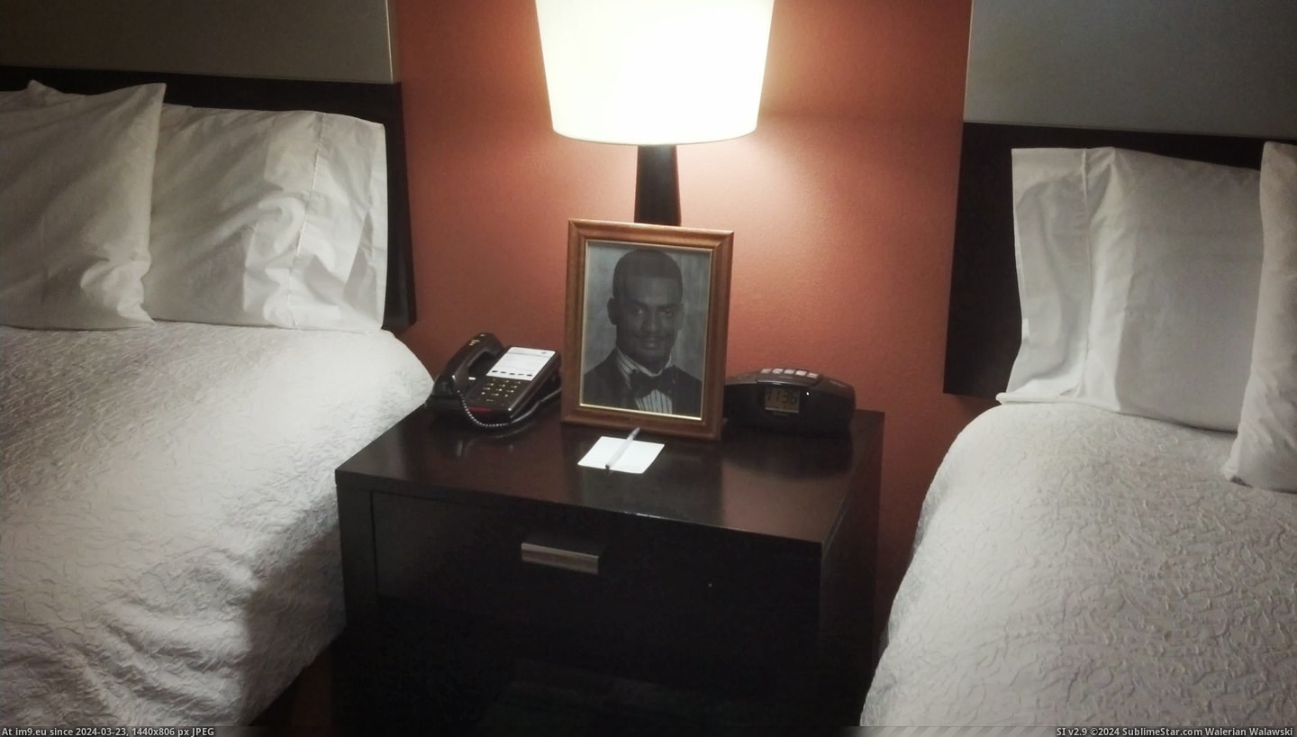 #Funny #Love #Hampton #Why #Inn [Funny] This is why I love the Hampton Inn 1 Pic. (Image of album My r/FUNNY favs))