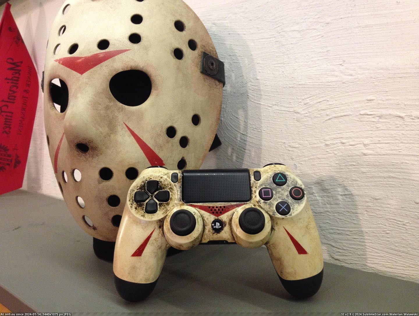 #Gaming #Friday #Dual #Shock #Jason #13th [Gaming] My custom Jason-Friday the 13th custom dual shock 4 16 Pic. (Obraz z album My r/GAMING favs))