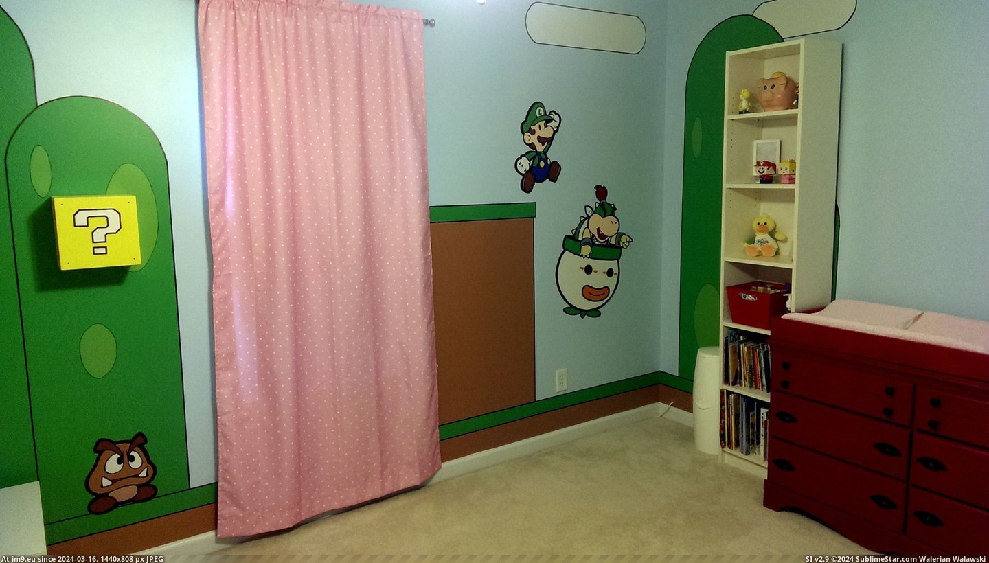 #Gaming #Wife #All #Saturday #Painted #Child #Nursery #Had #Our #Hand [Gaming] My wife and I had our first child Saturday; this is her nursery! (All hand-painted) 4 Pic. (Obraz z album My r/GAMING favs))