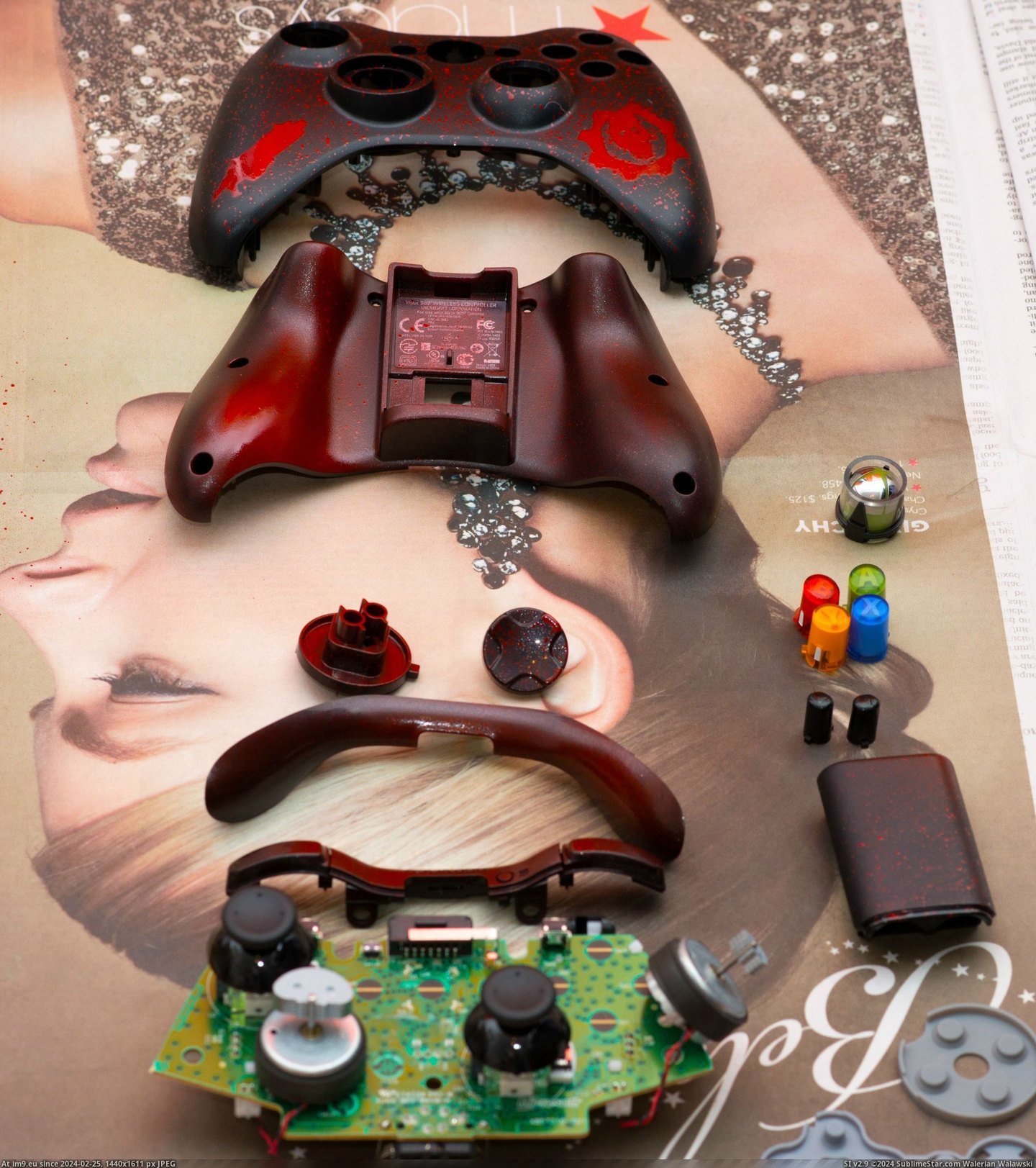 #Gaming #One #War #Controller #Redditor #Gears #Lucky #Painted #Xbox [Gaming] One lucky redditor is getting a custom painted Gears of War Xbox 360 controller! 1 Pic. (Obraz z album My r/GAMING favs))