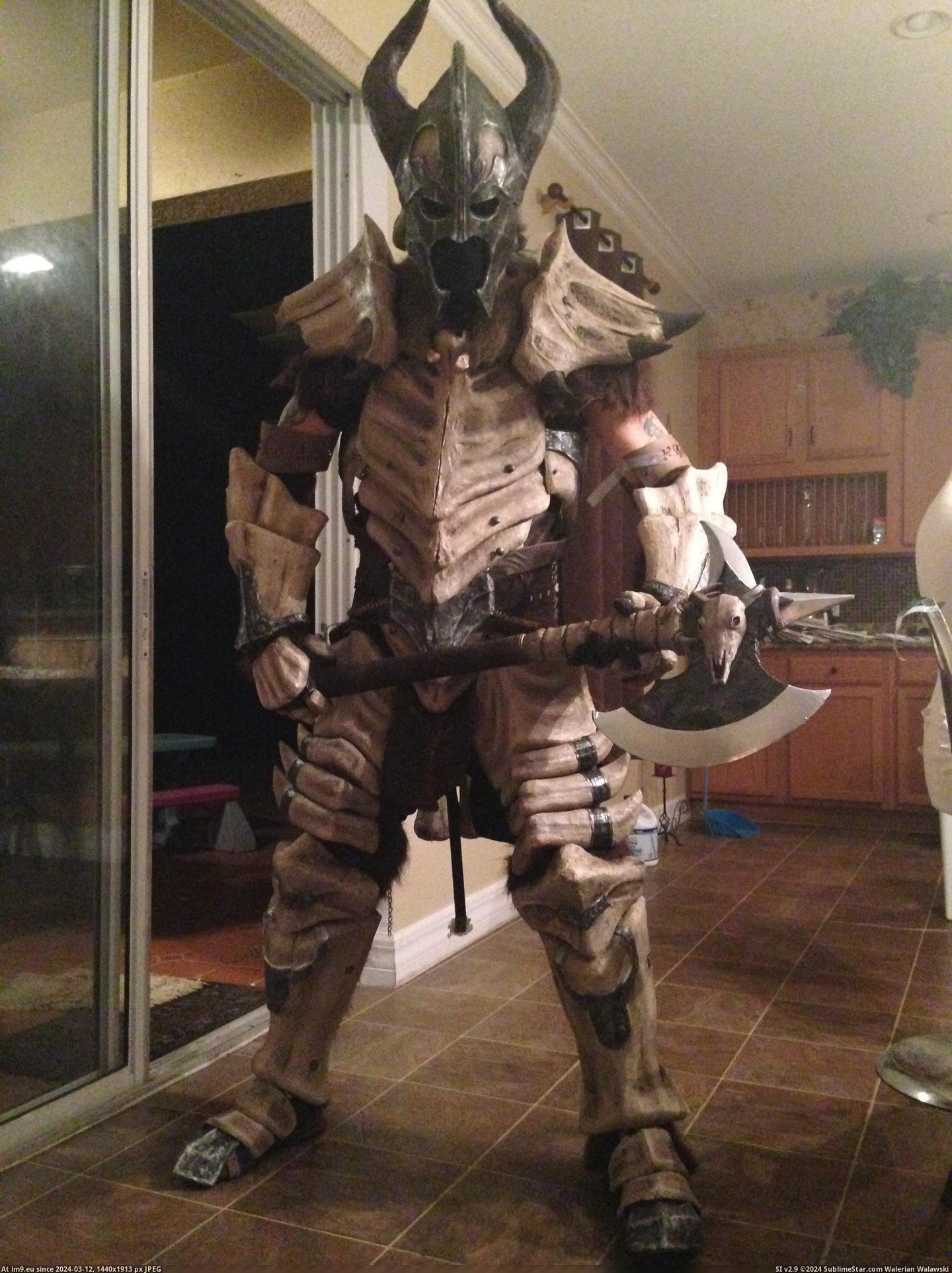 #Gaming #How #Dragonbone #Skyrim #Armor [Gaming] [Self] Skyrim Dragonbone Armor - How I made it 27 Pic. (Bild von album My r/GAMING favs))