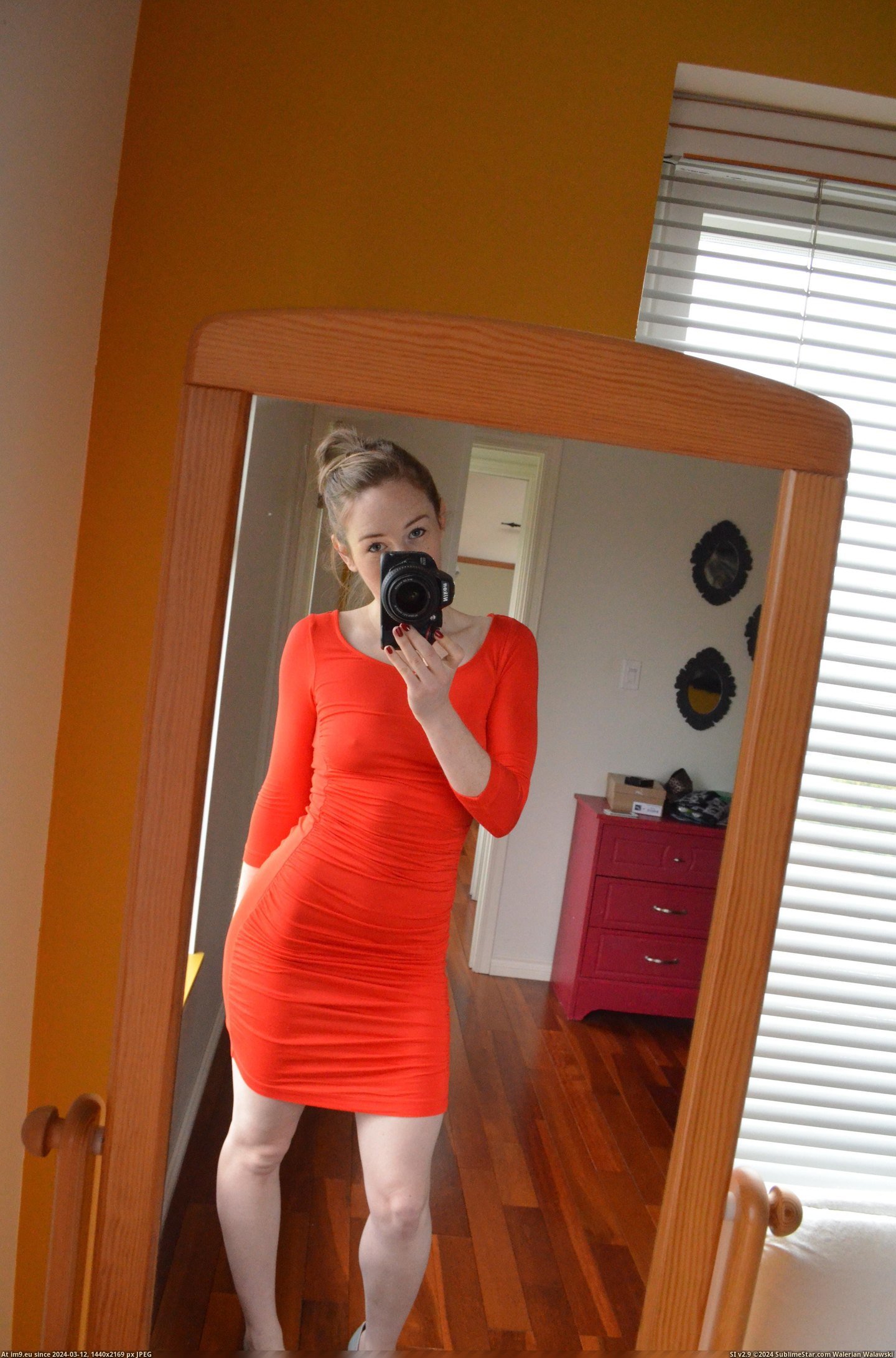 #Tight #Dress #Xmas #Too #Party [Gonewild] Is this dress too tight [f]or an Xmas party? 3 Pic. (Obraz z album My r/GONEWILD favs))