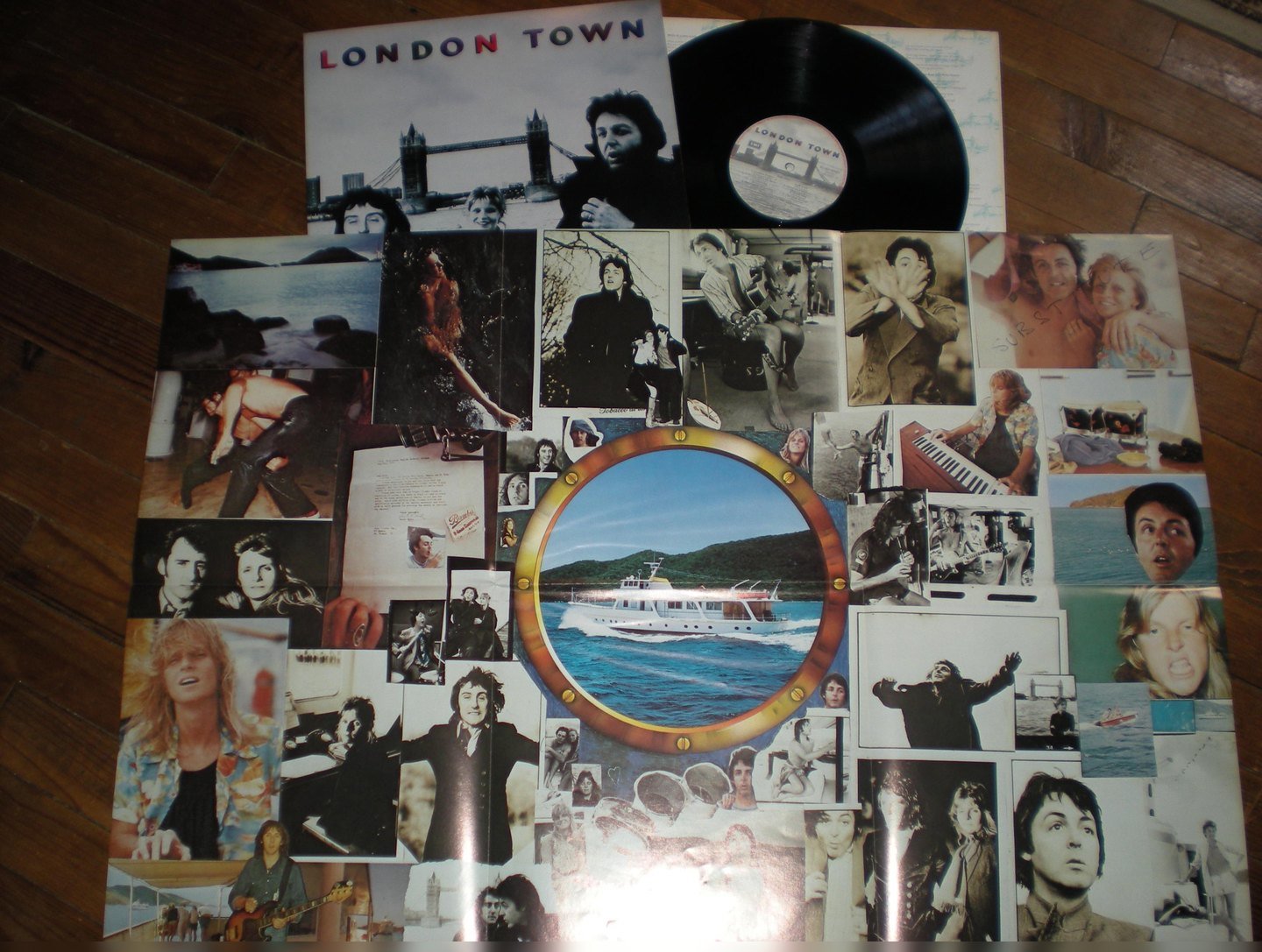 #Town  #London London Town 1 Pic. (Bild von album new 1))