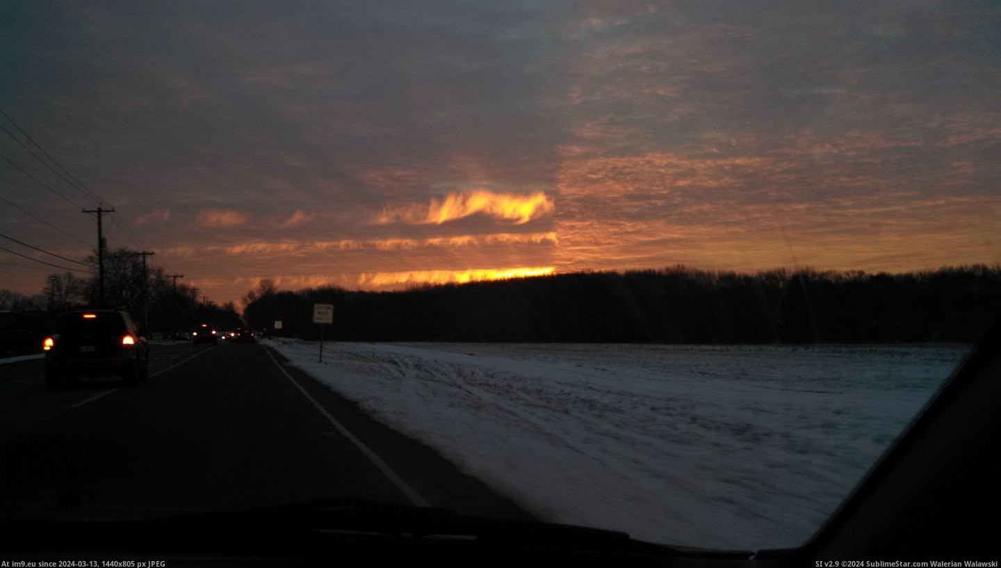 #Morning #Interesting #Occurred #Sunrise #Mildly [Mildlyinteresting] A mildly interesting sunrise occurred this morning. Pic. (Image of album My r/MILDLYINTERESTING favs))